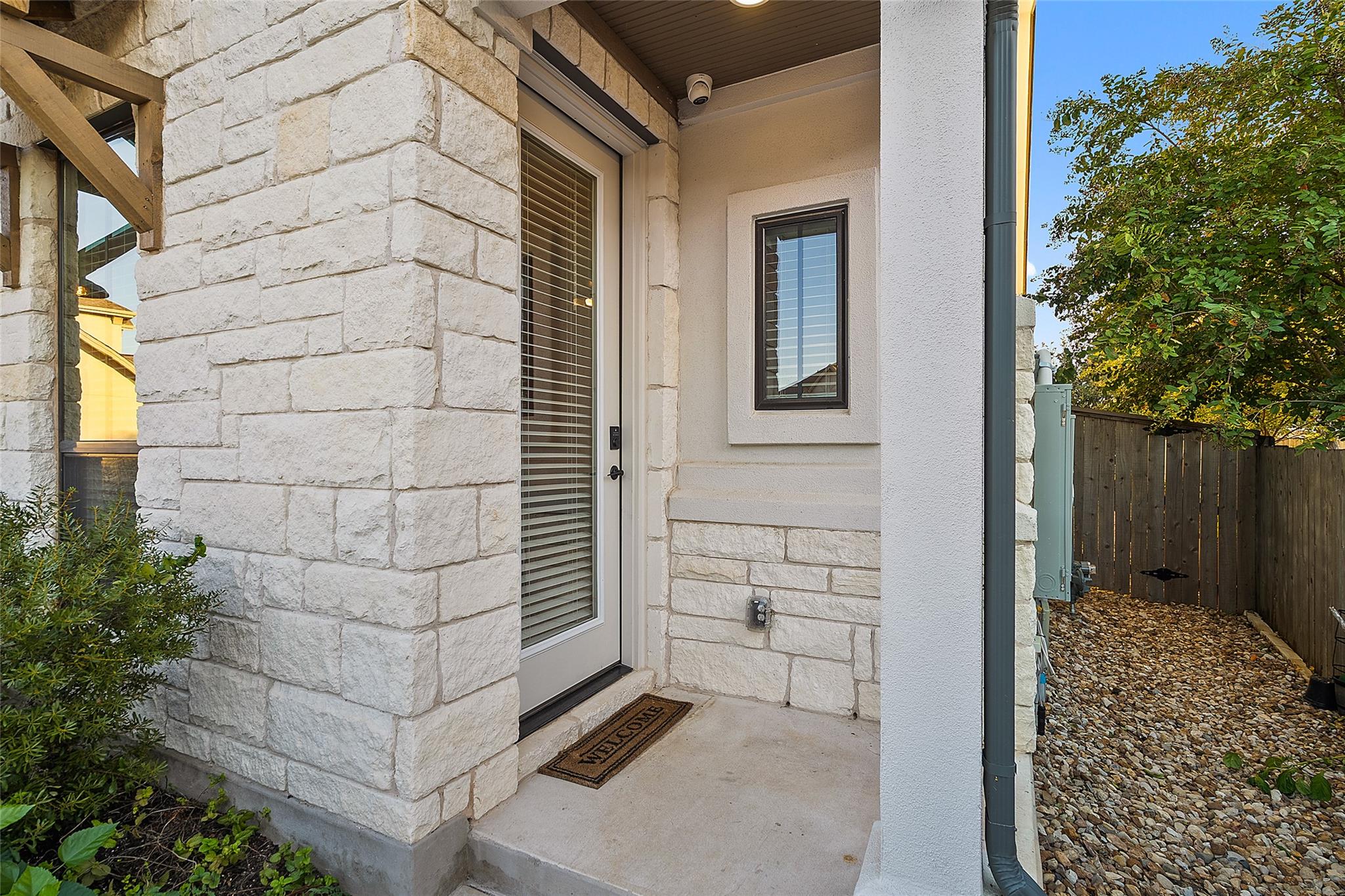 2828 Long Lasso Pass, Leander, TX 78641