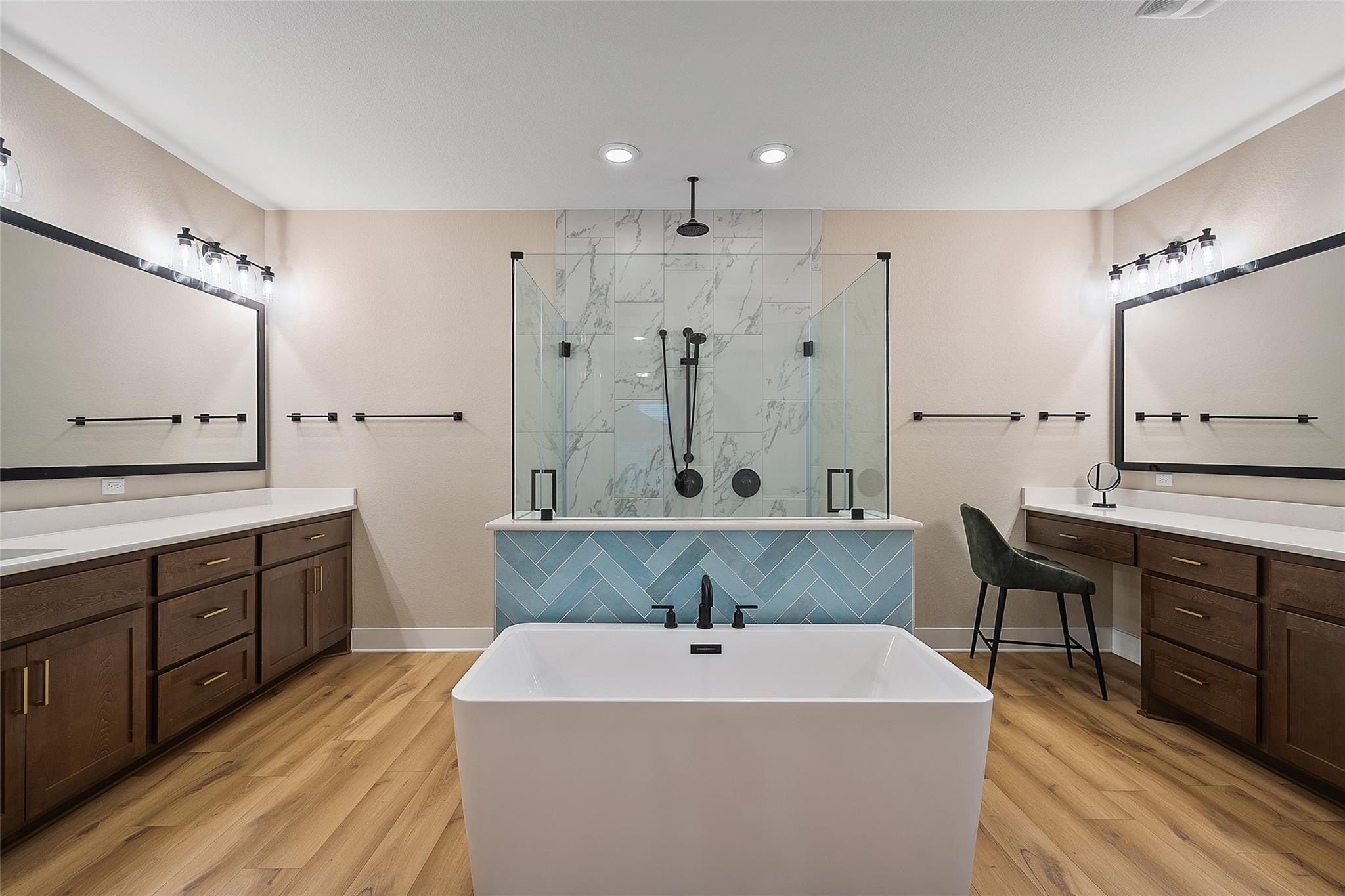 2828 Long Lasso Pass, Leander, TX 78641