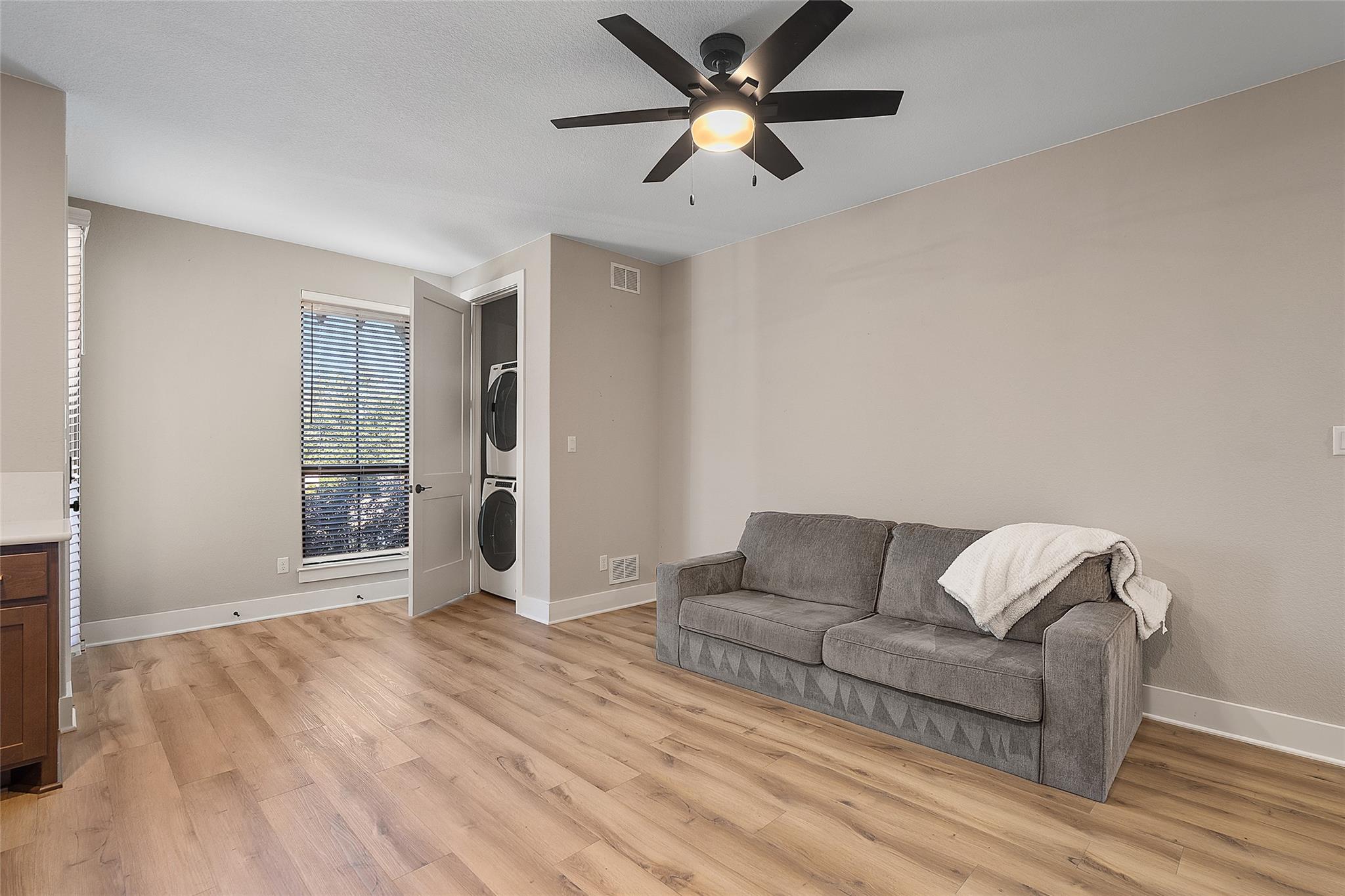 2828 Long Lasso Pass, Leander, TX 78641