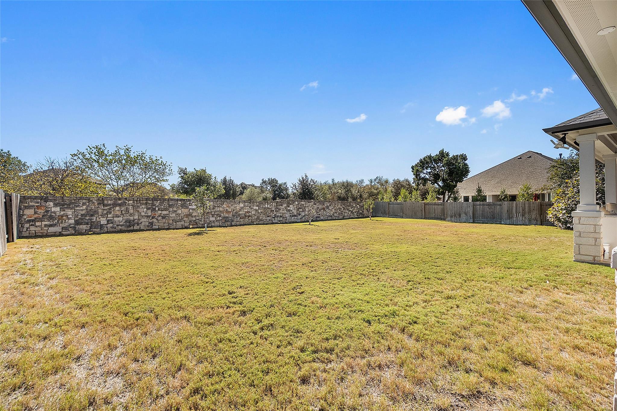 2828 Long Lasso Pass, Leander, TX 78641