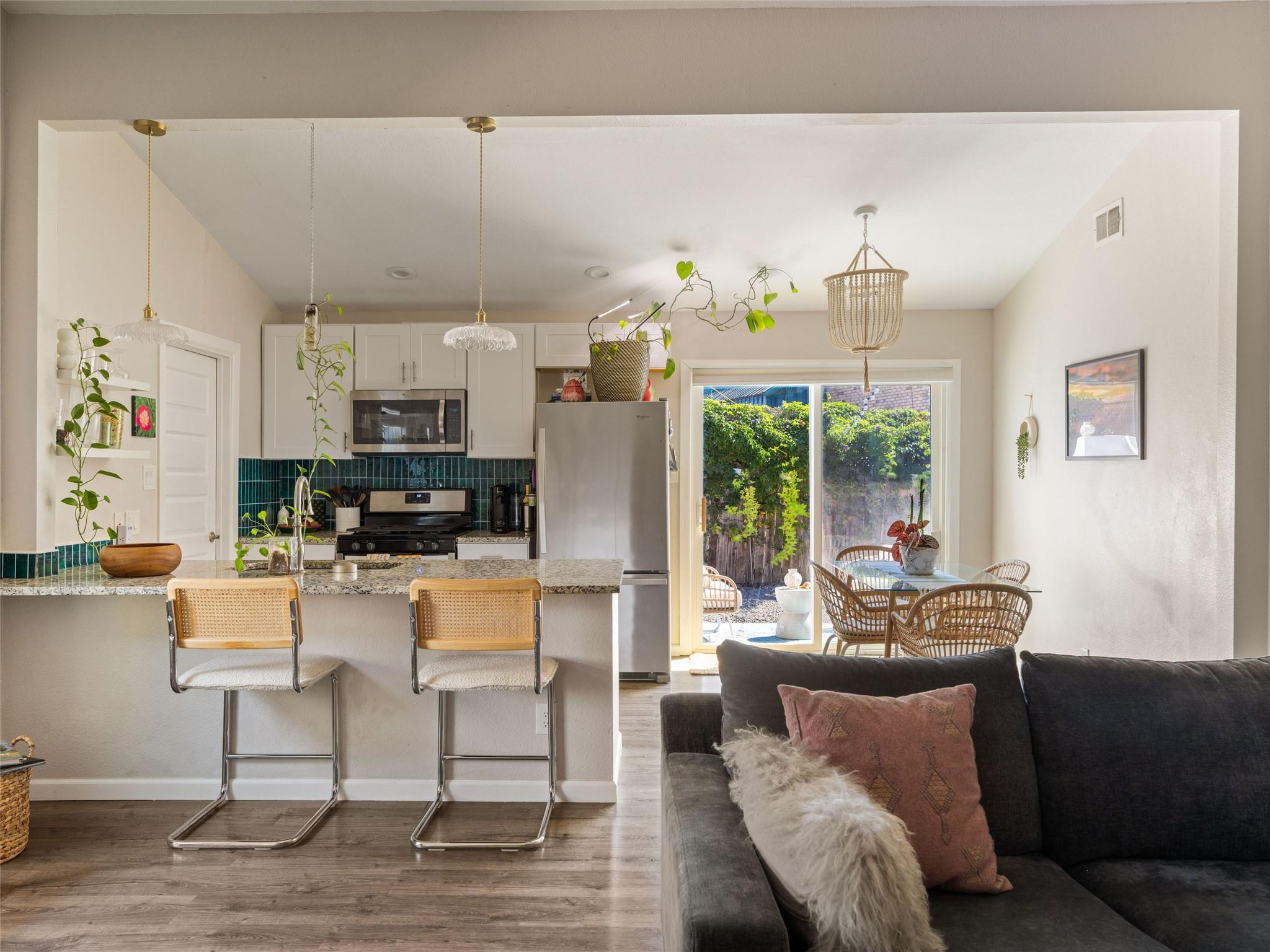 1307 E Saint Johns Ave # B, Austin, TX 78752