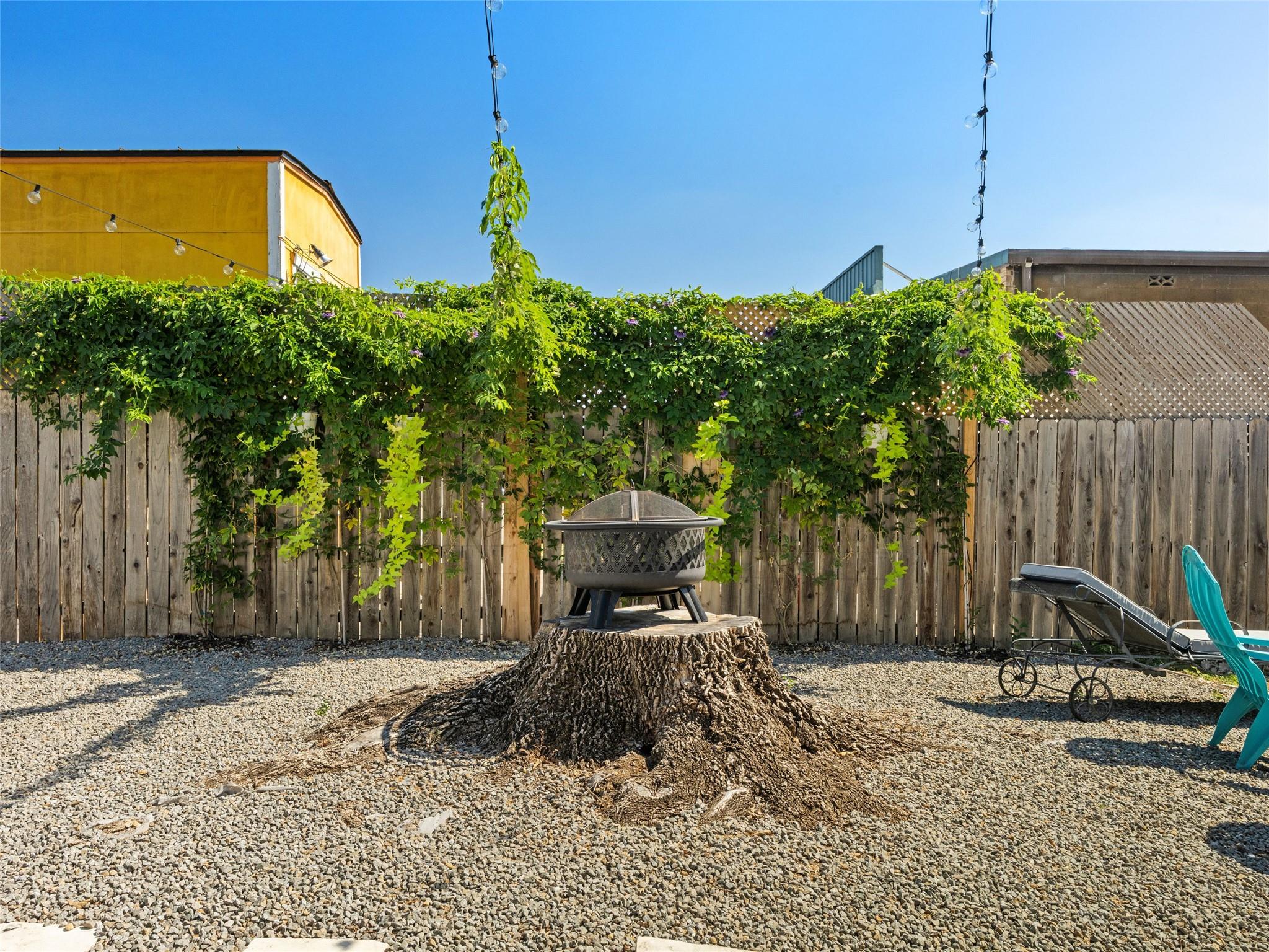 1307 E Saint Johns Ave # B, Austin, TX 78752