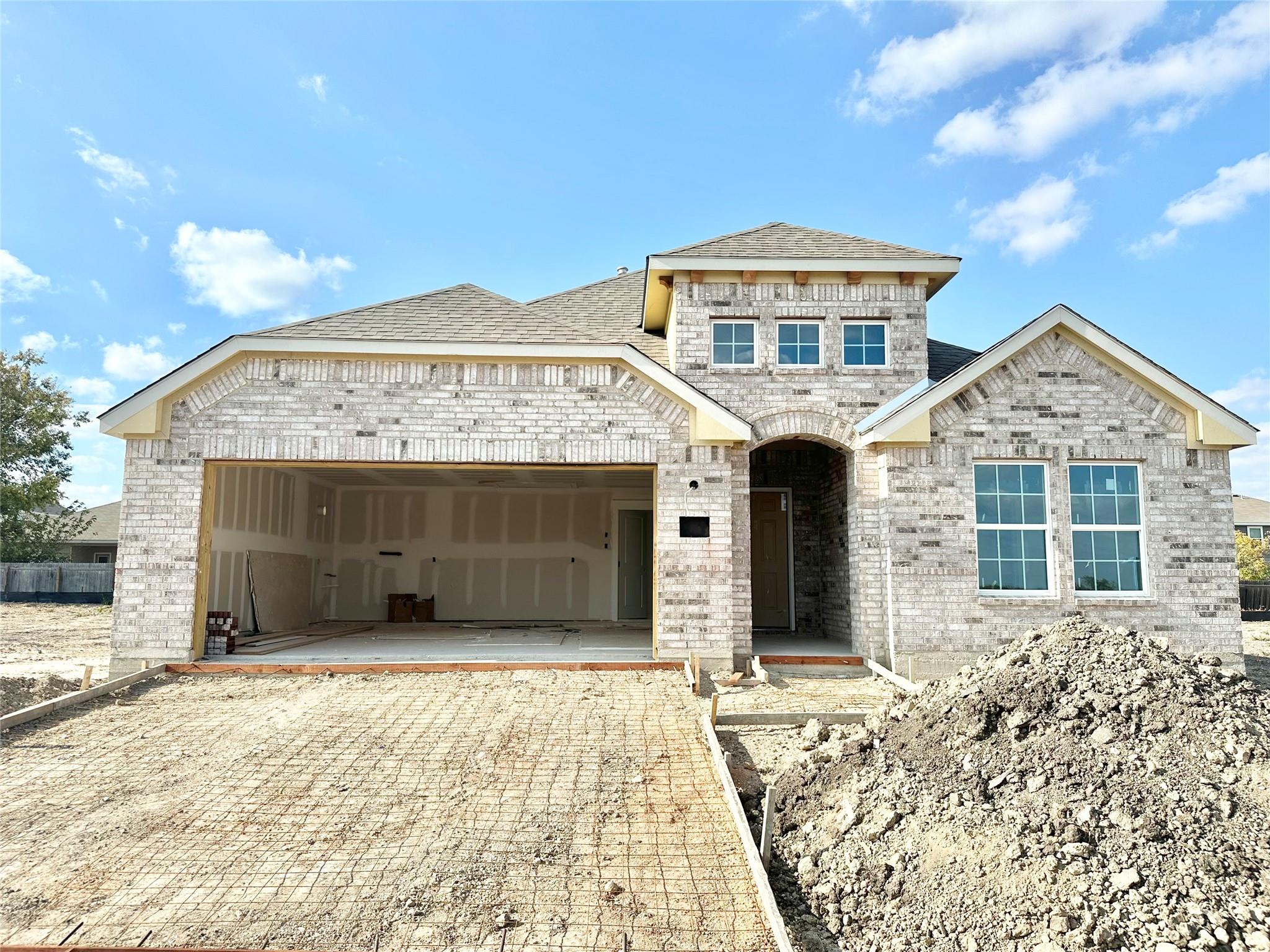 220 Oriole St, Kyle, TX 78640