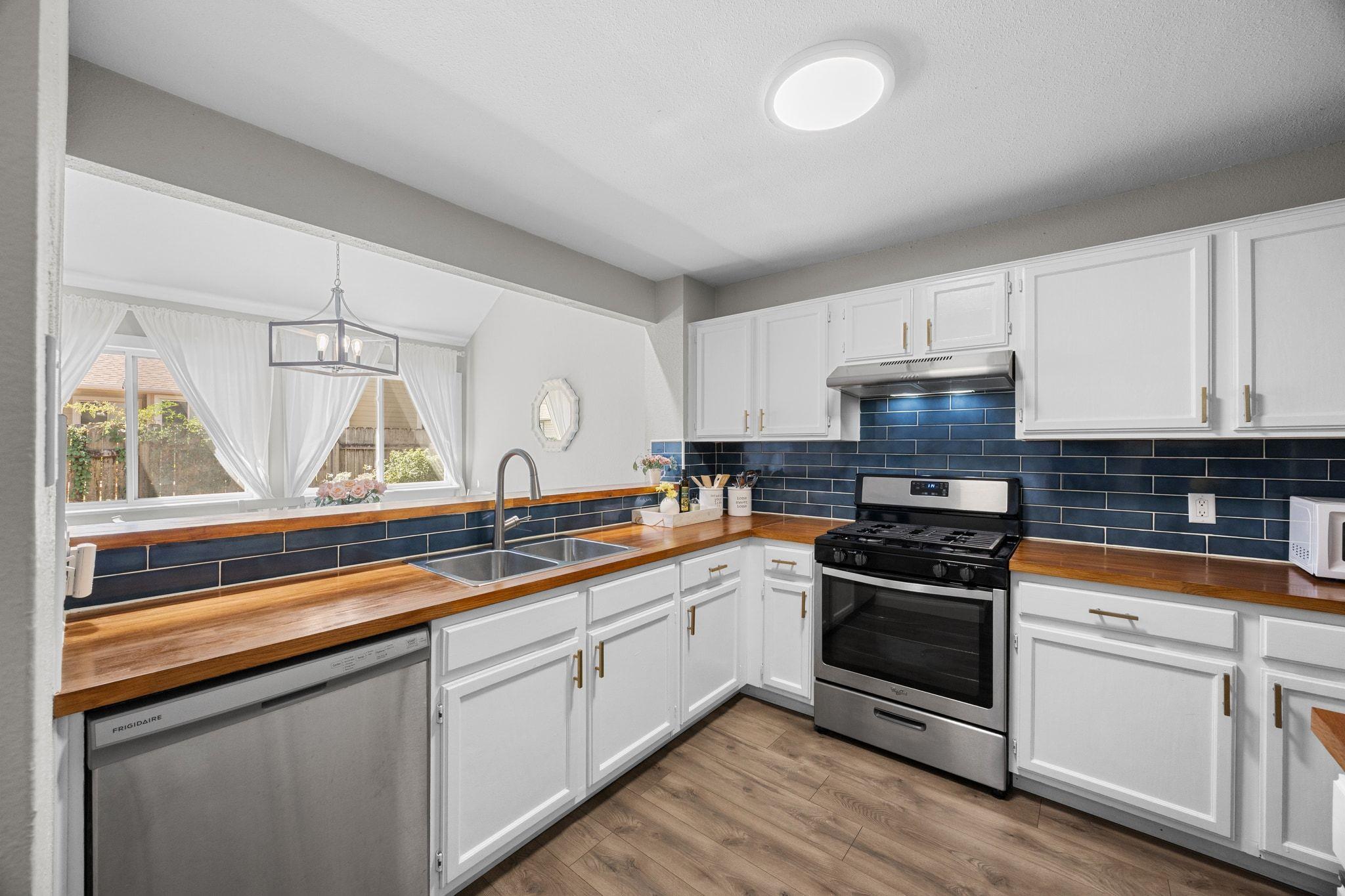 6305 Weeks Cv, Austin, TX 78727