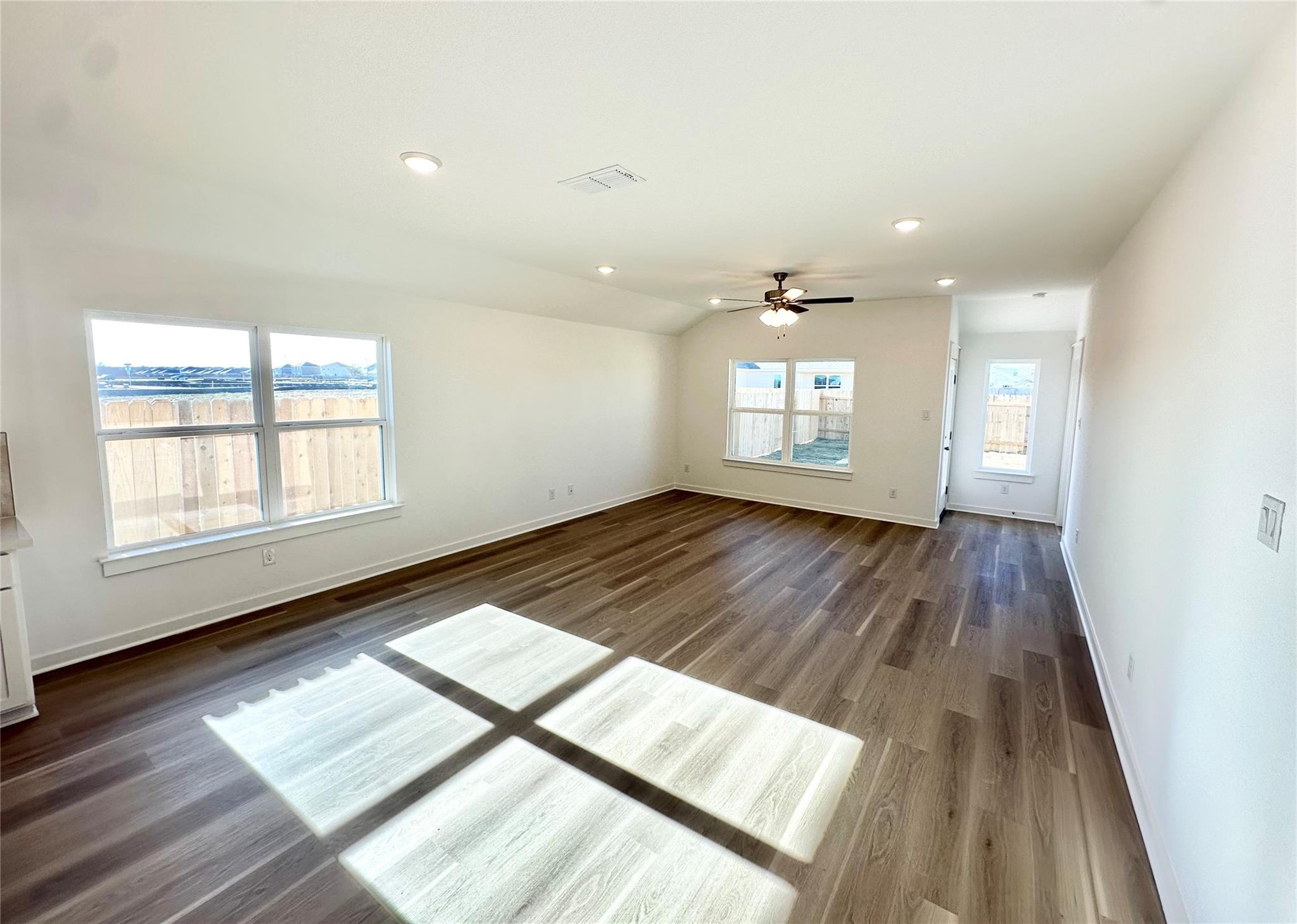 226 Bellie Ln, Kyle, TX 78640