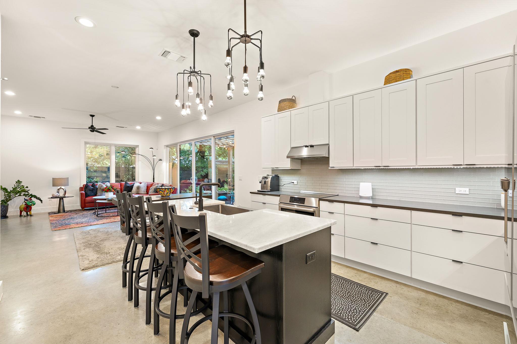 1310 Choquette Dr # B, Austin, TX 78757