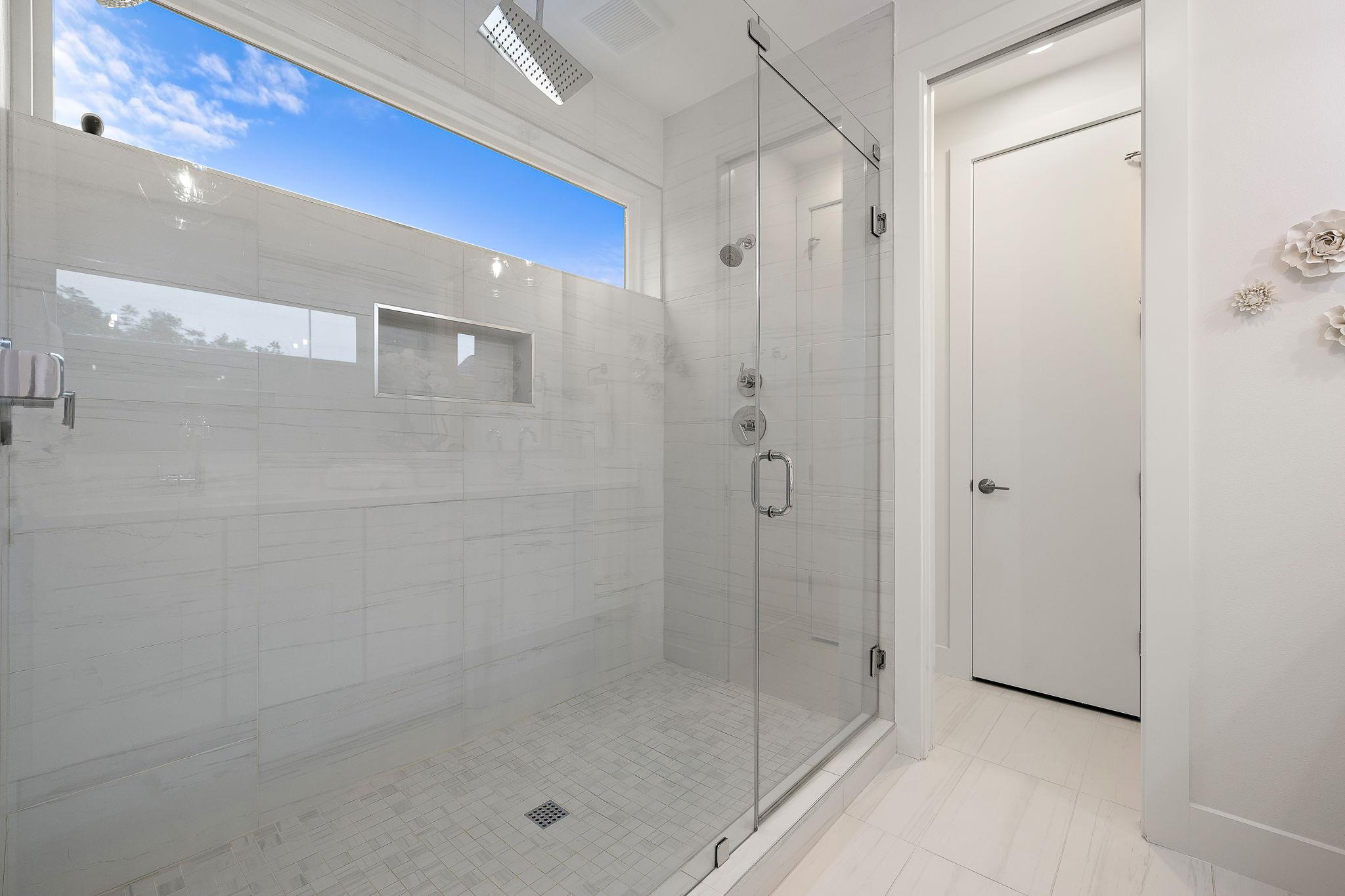 1310 Choquette Dr # B, Austin, TX 78757