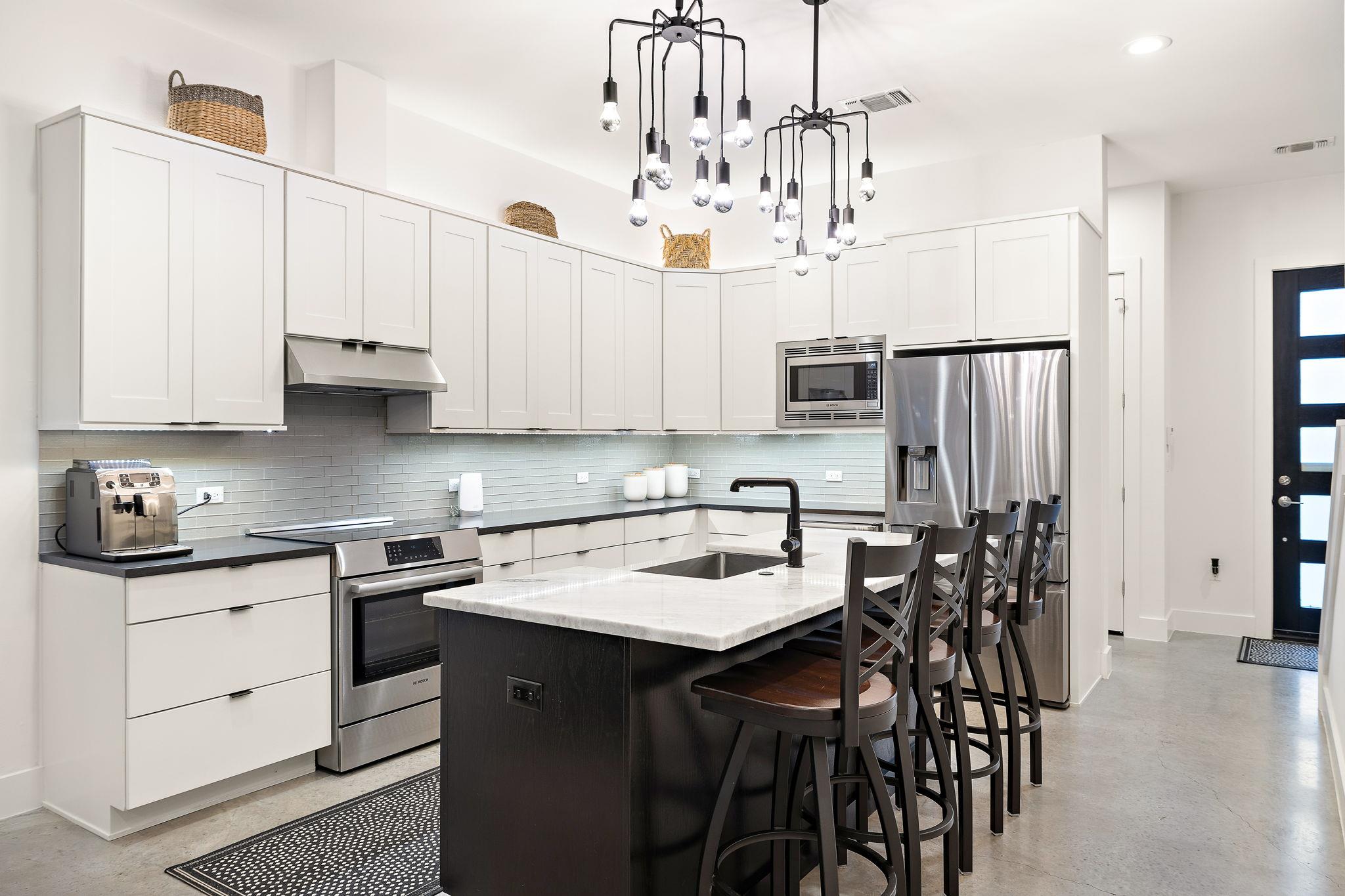 1310 Choquette Dr # B, Austin, TX 78757