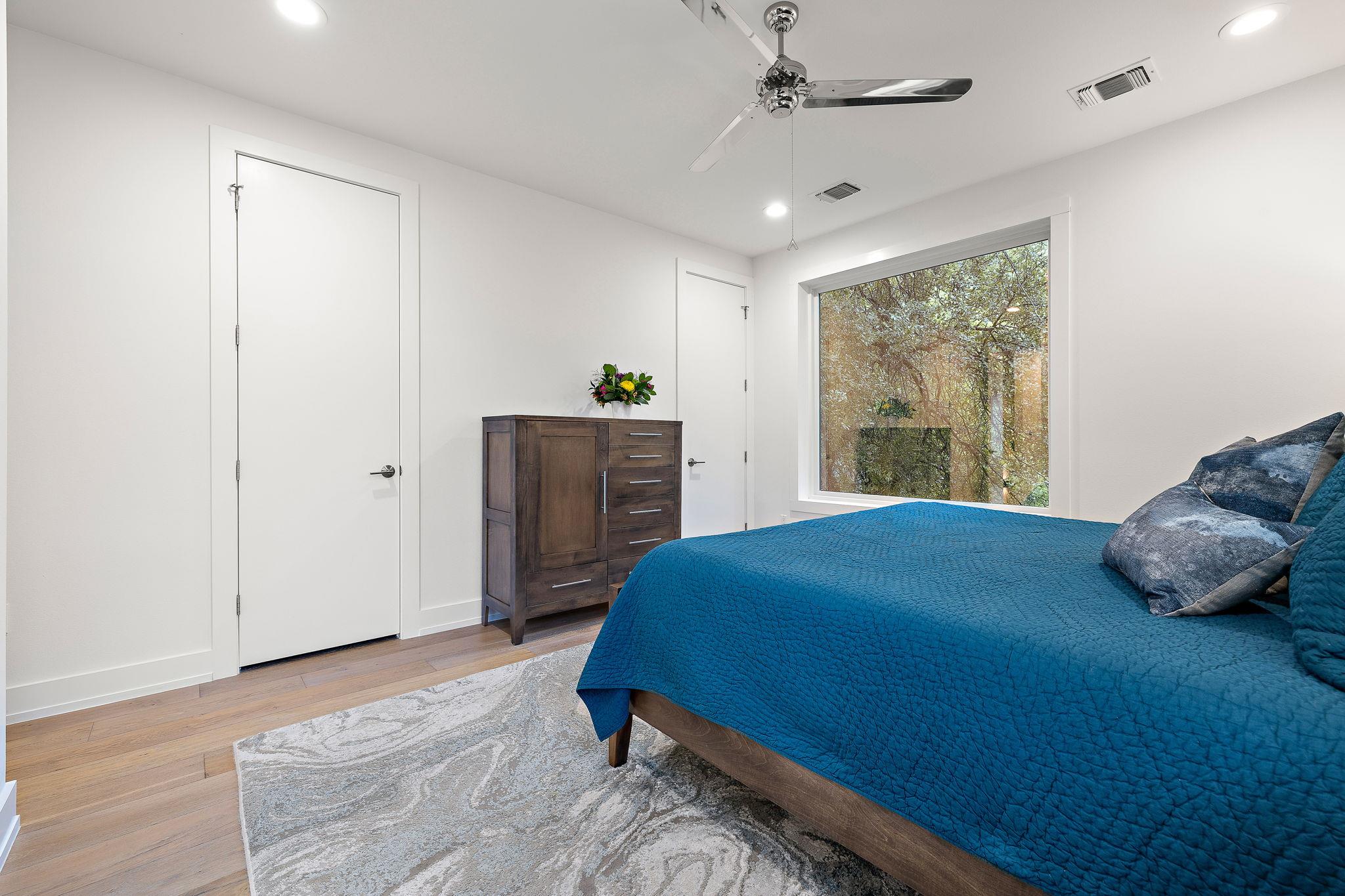 1310 Choquette Dr # B, Austin, TX 78757