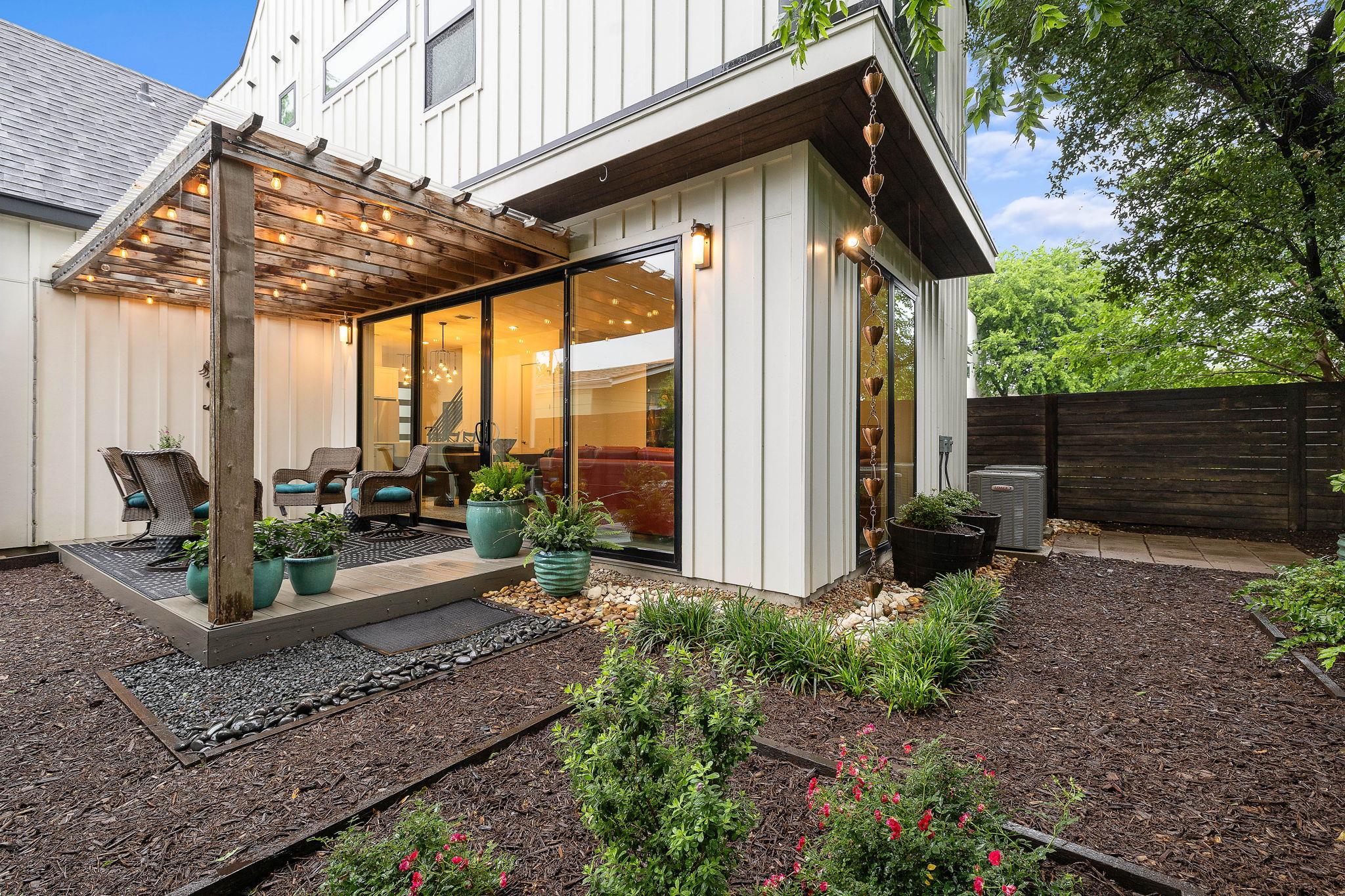 1310 Choquette Dr # B, Austin, TX 78757