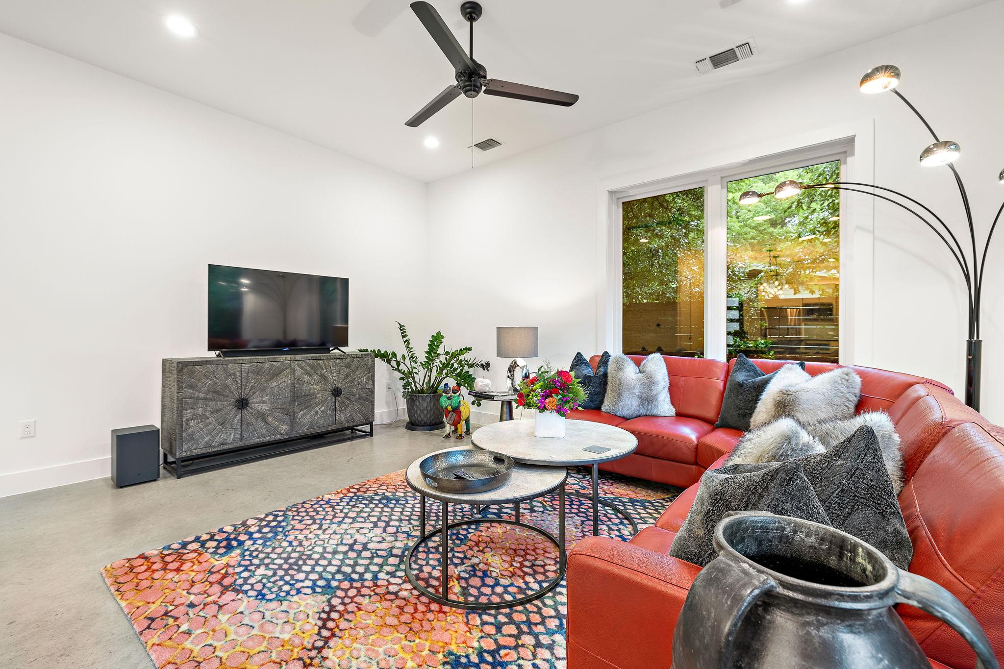 1310 Choquette Dr # B, Austin, TX 78757