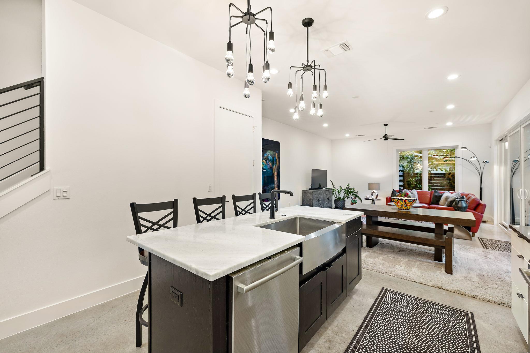 1310 Choquette Dr # B, Austin, TX 78757