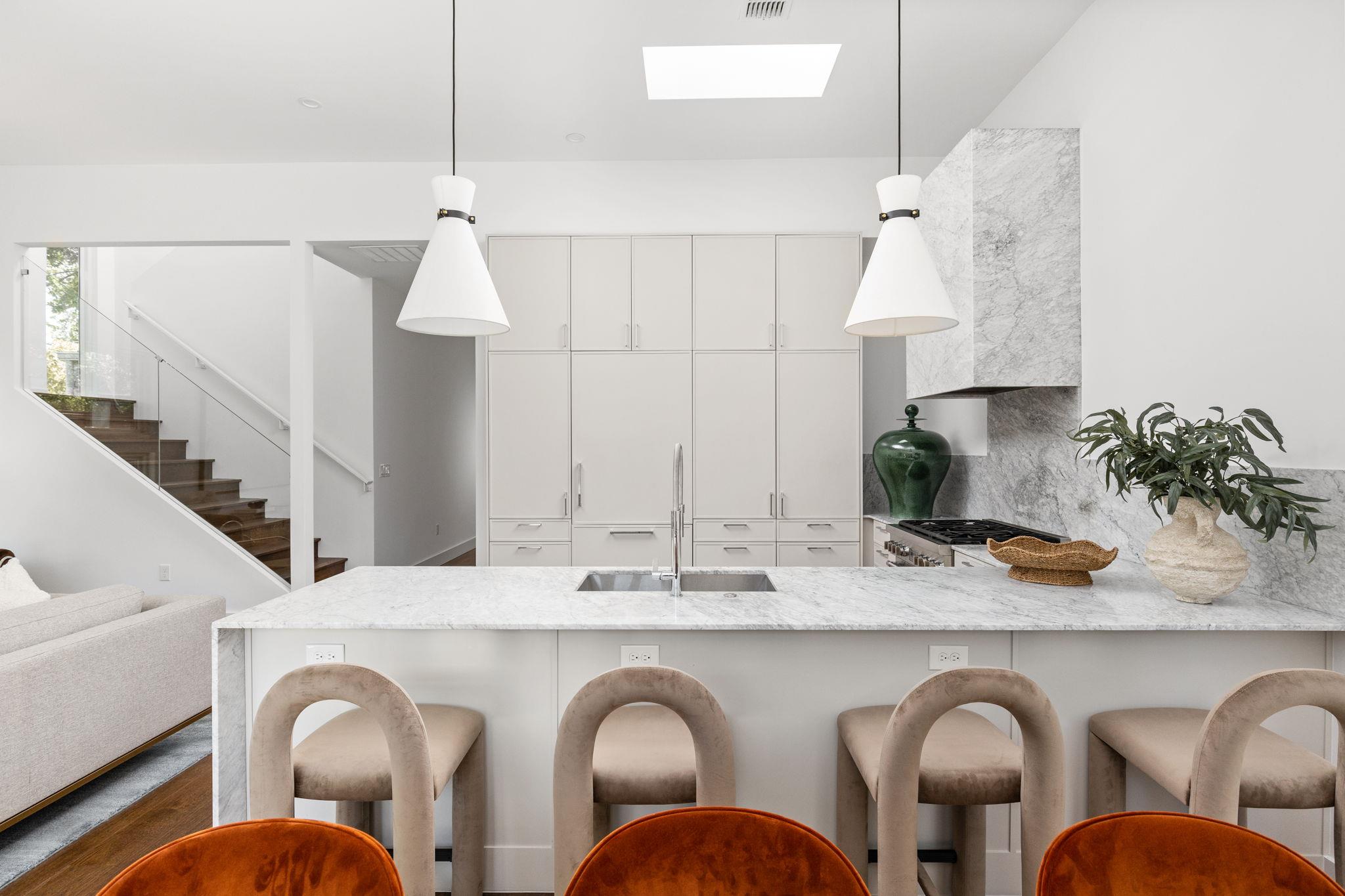 127 Frederick St, Austin, TX 78704