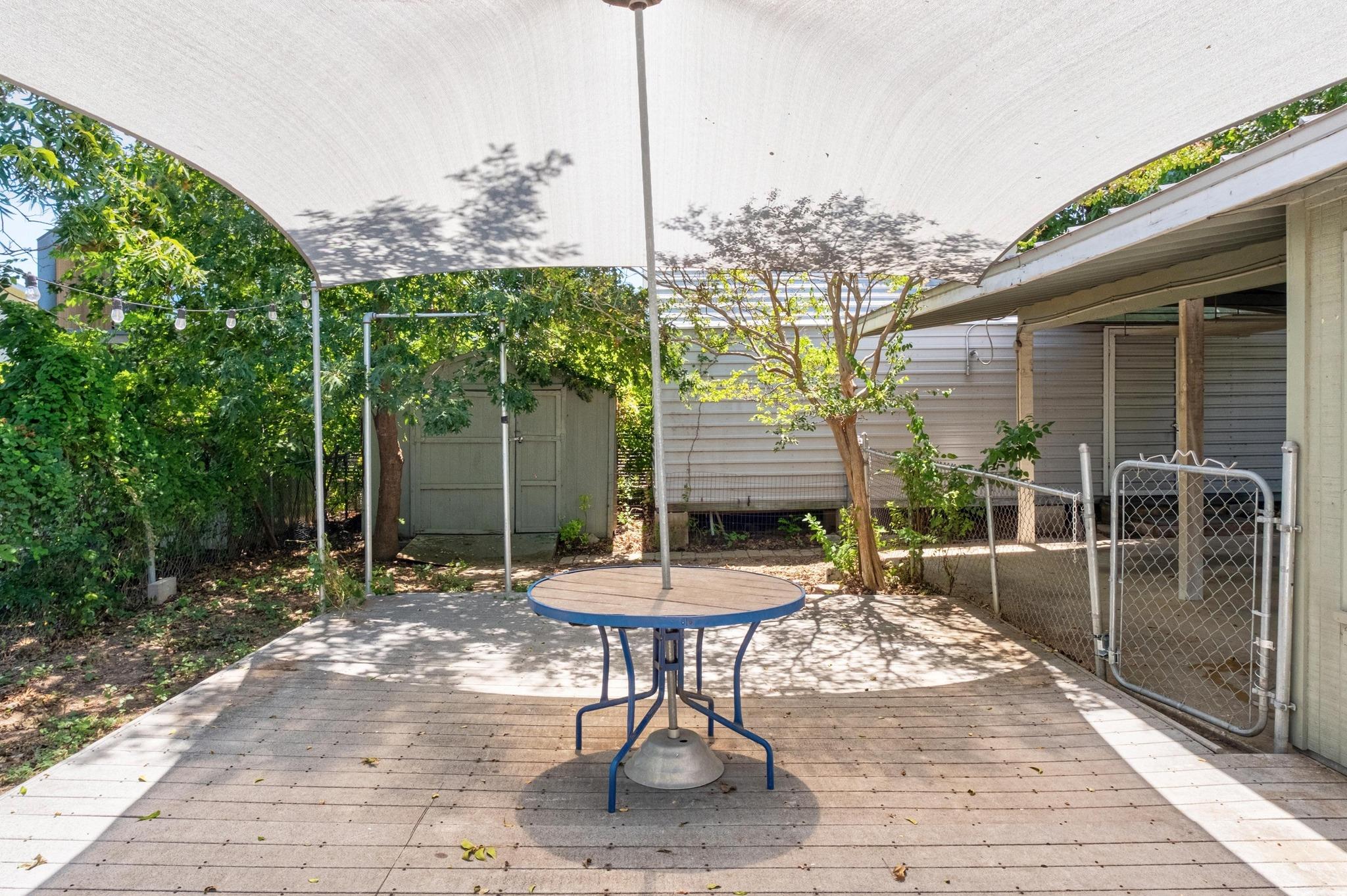 1821 Dexter St, Austin, TX 78704