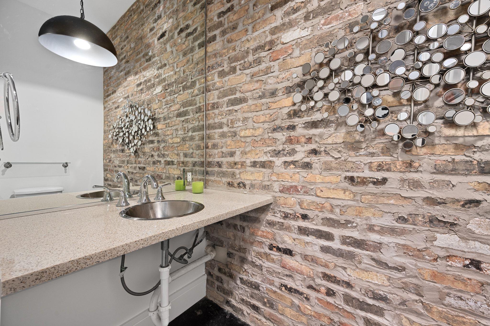 2406 Pemberton Pkwy, Austin, TX 78703