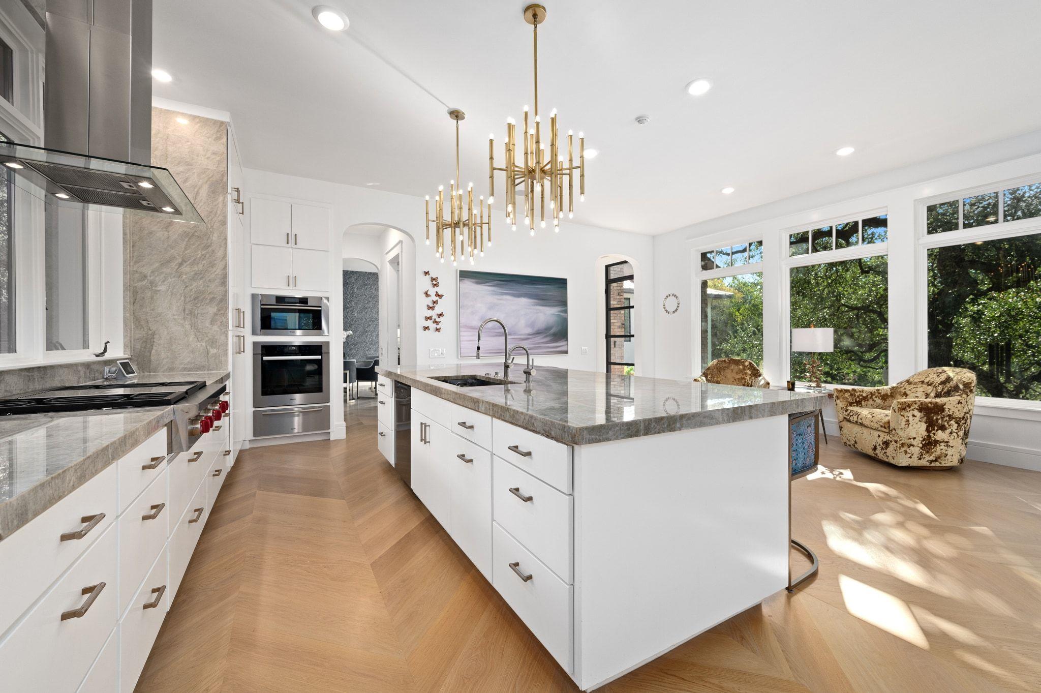 2406 Pemberton Pkwy, Austin, TX 78703