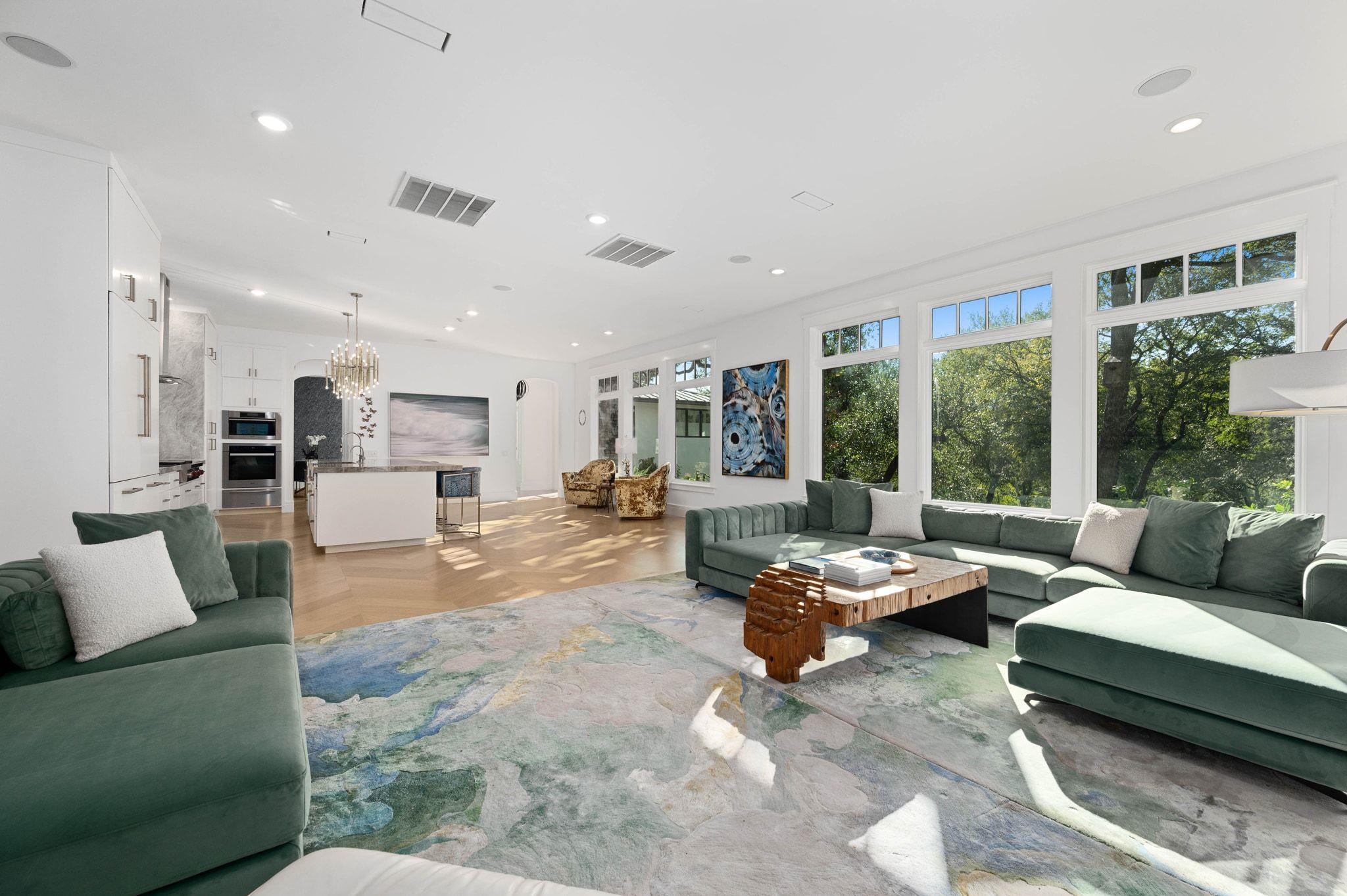 2406 Pemberton Pkwy, Austin, TX 78703