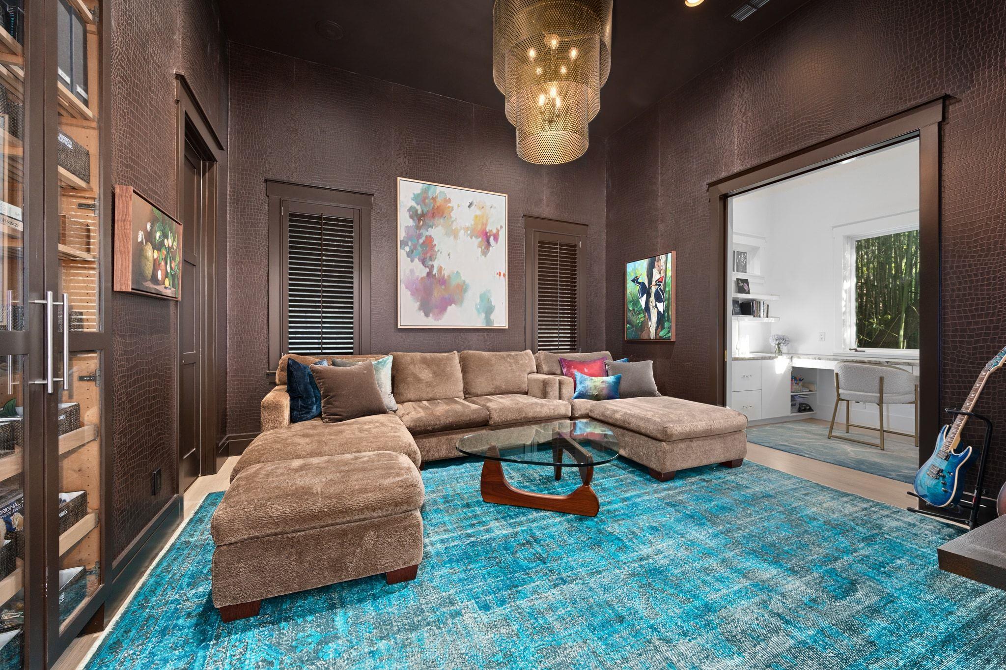 2406 Pemberton Pkwy, Austin, TX 78703