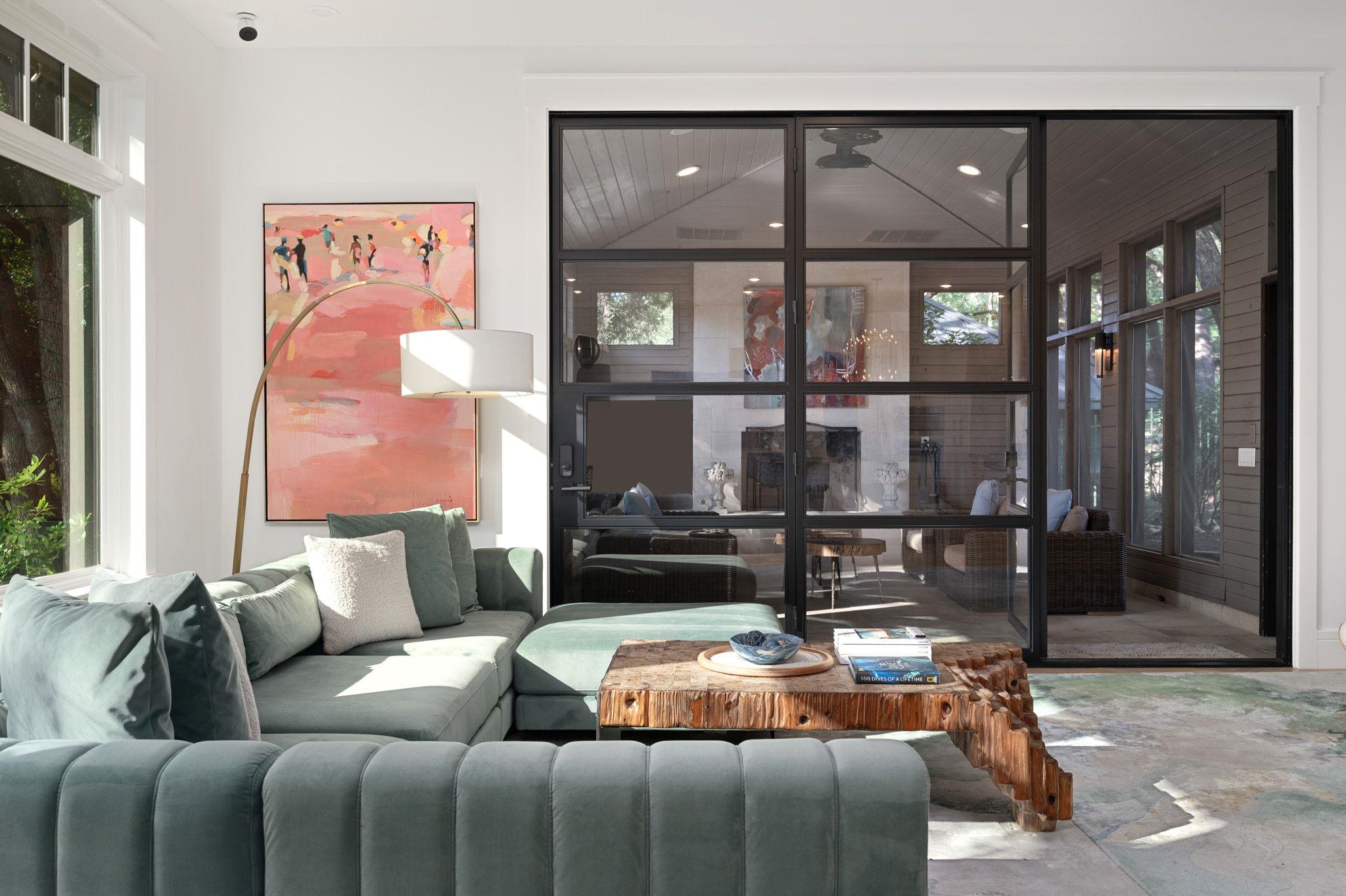 2406 Pemberton Pkwy, Austin, TX 78703