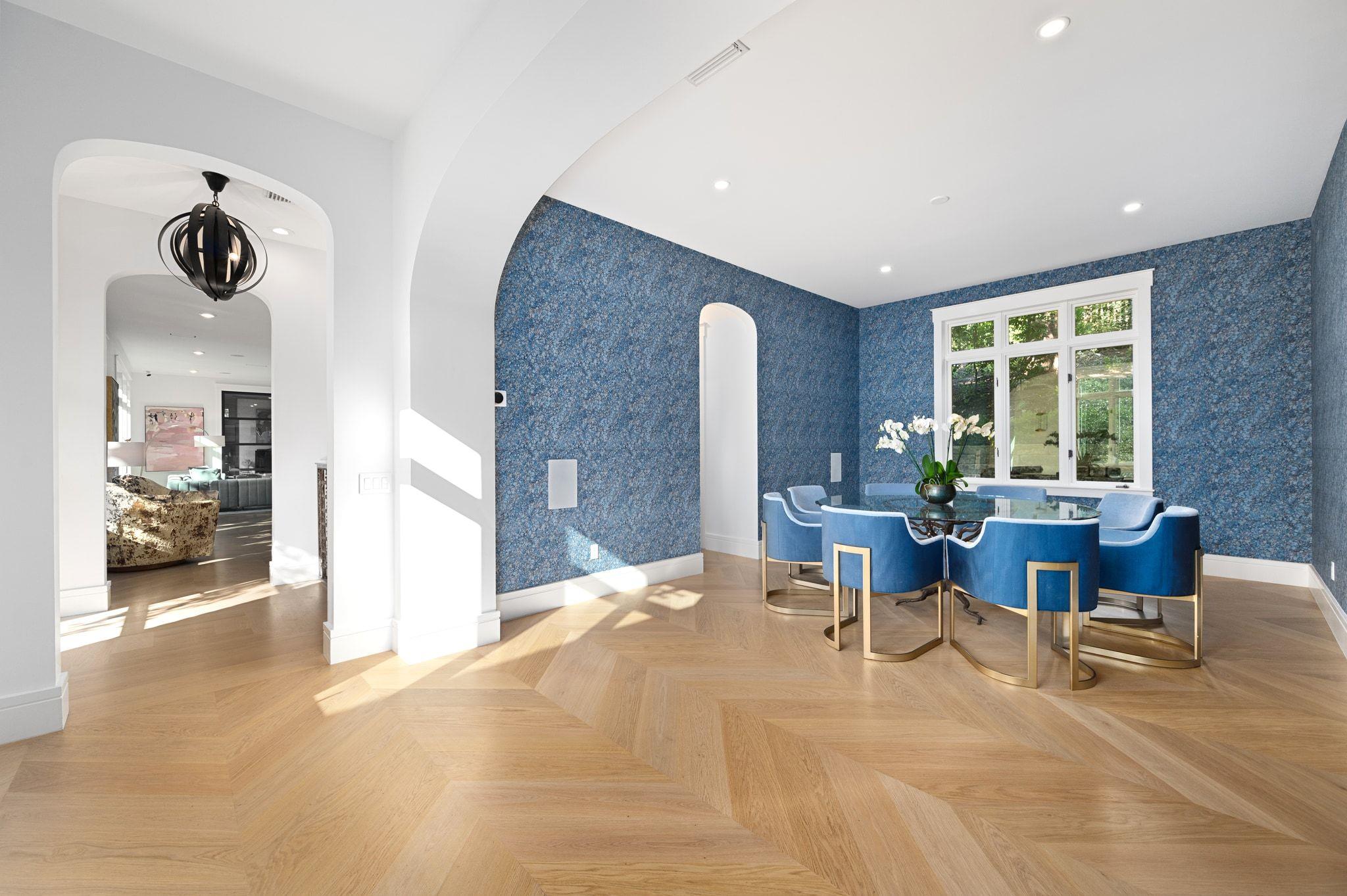 2406 Pemberton Pkwy, Austin, TX 78703