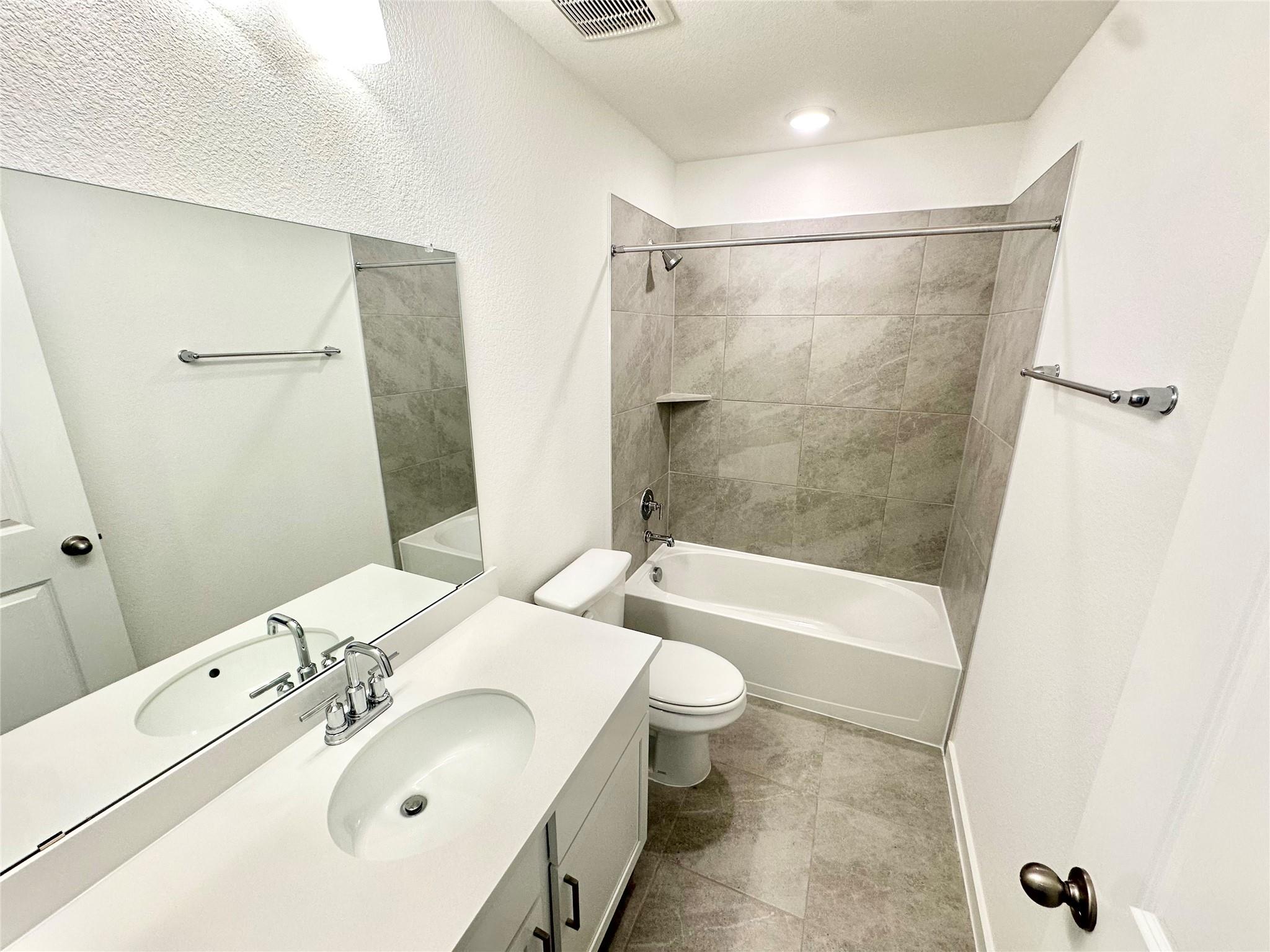 263 Oriole St, Kyle, TX 78640