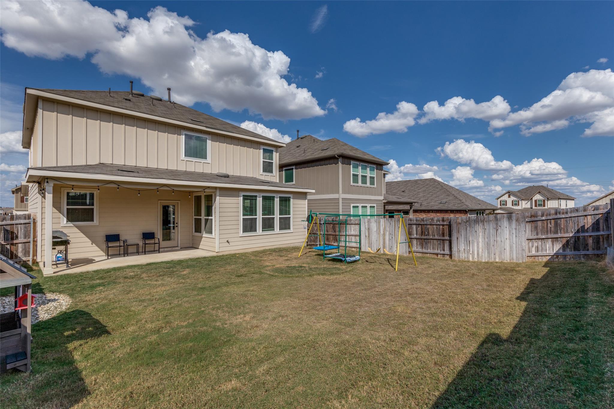 213 Sugar Cane Rd, Buda, TX 78610