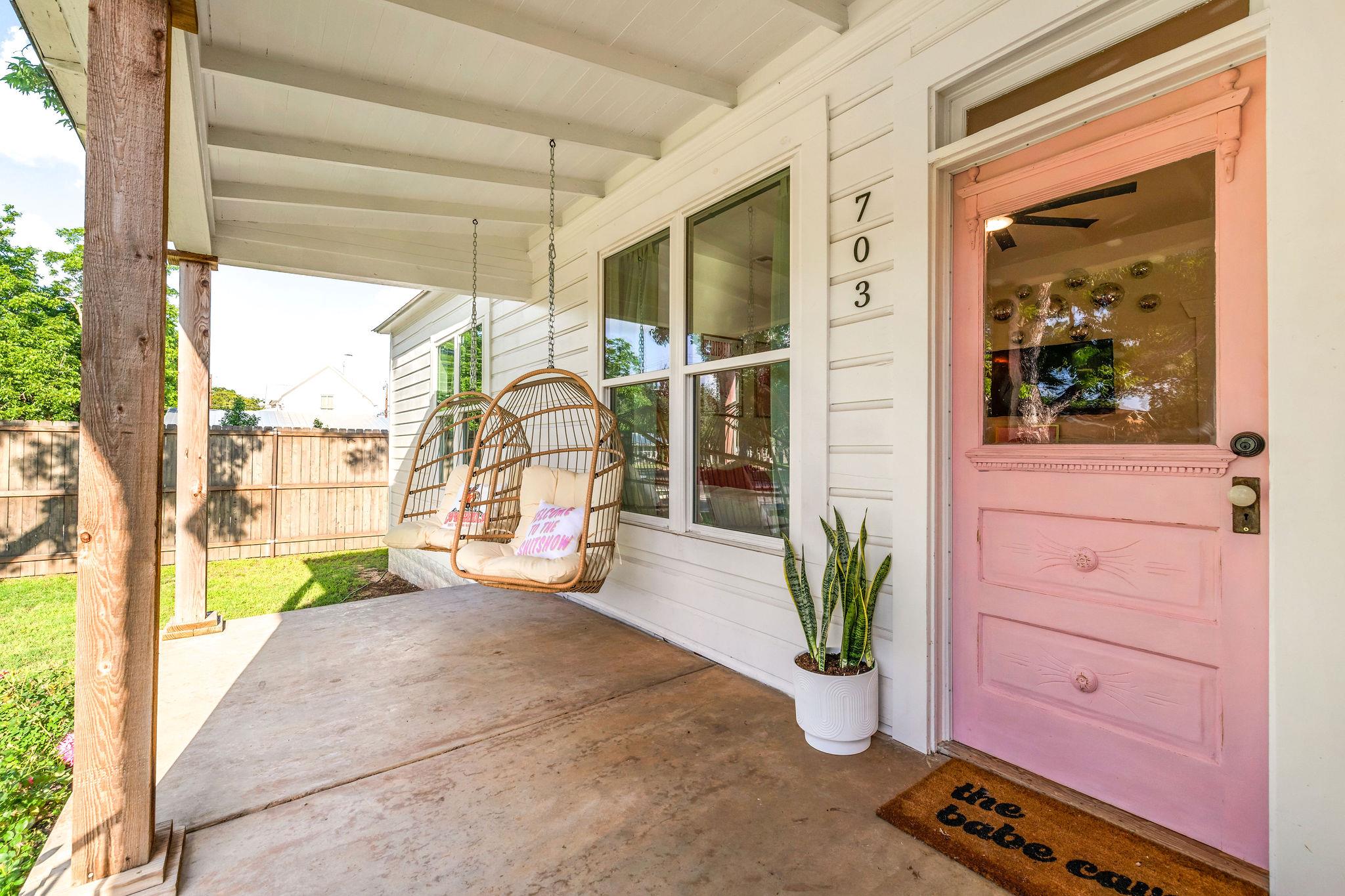 703 E Highway St, Fredericksburg, TX 78624