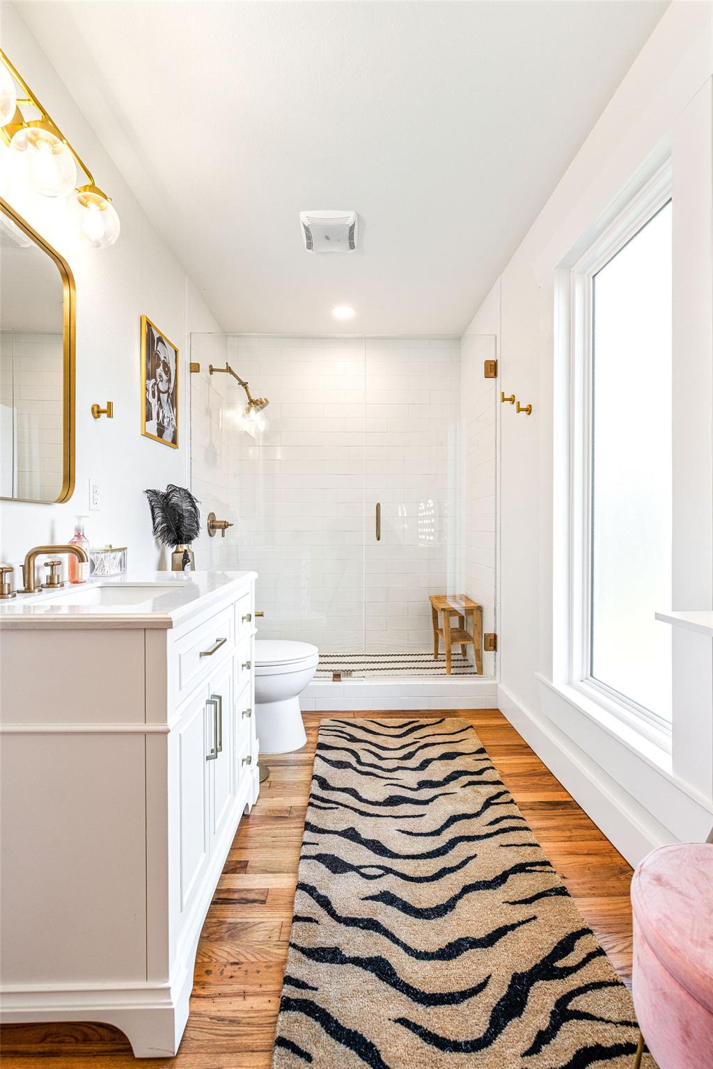 703 E Highway St, Fredericksburg, TX 78624