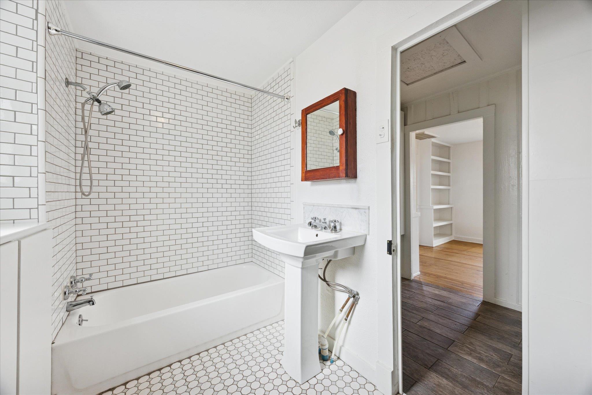 1210 Coleto St, Austin, TX 78702