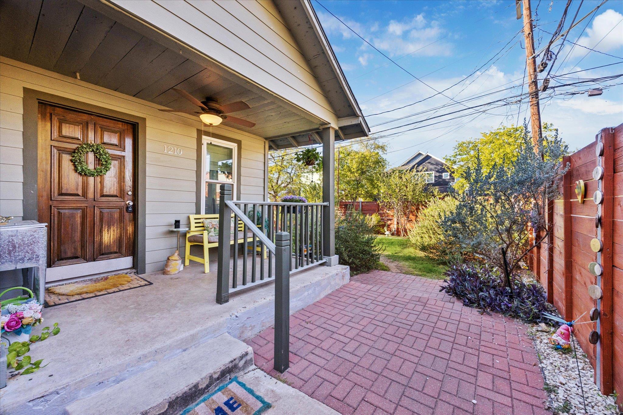 1210 Coleto St, Austin, TX 78702