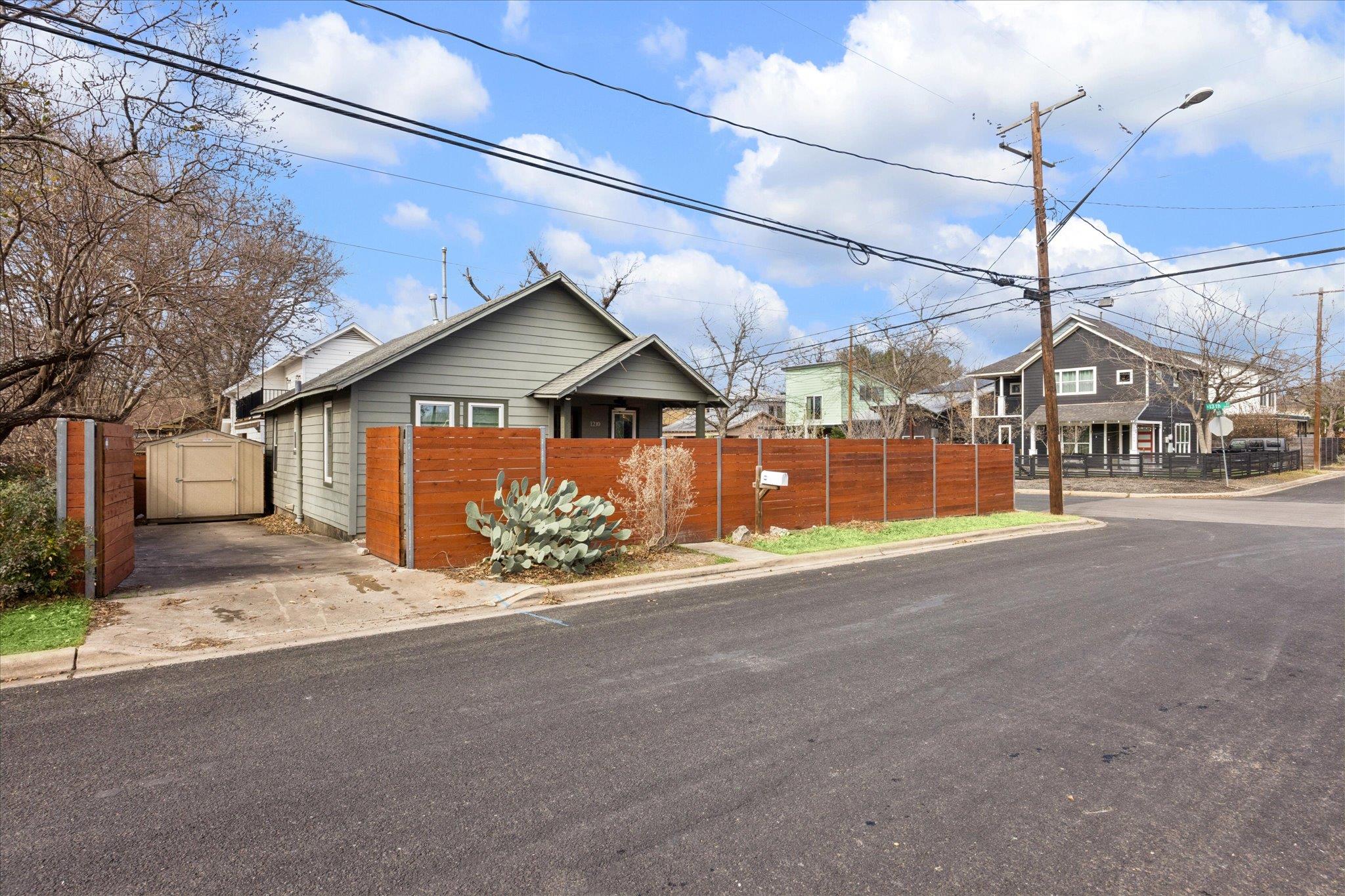 1210 Coleto St, Austin, TX 78702