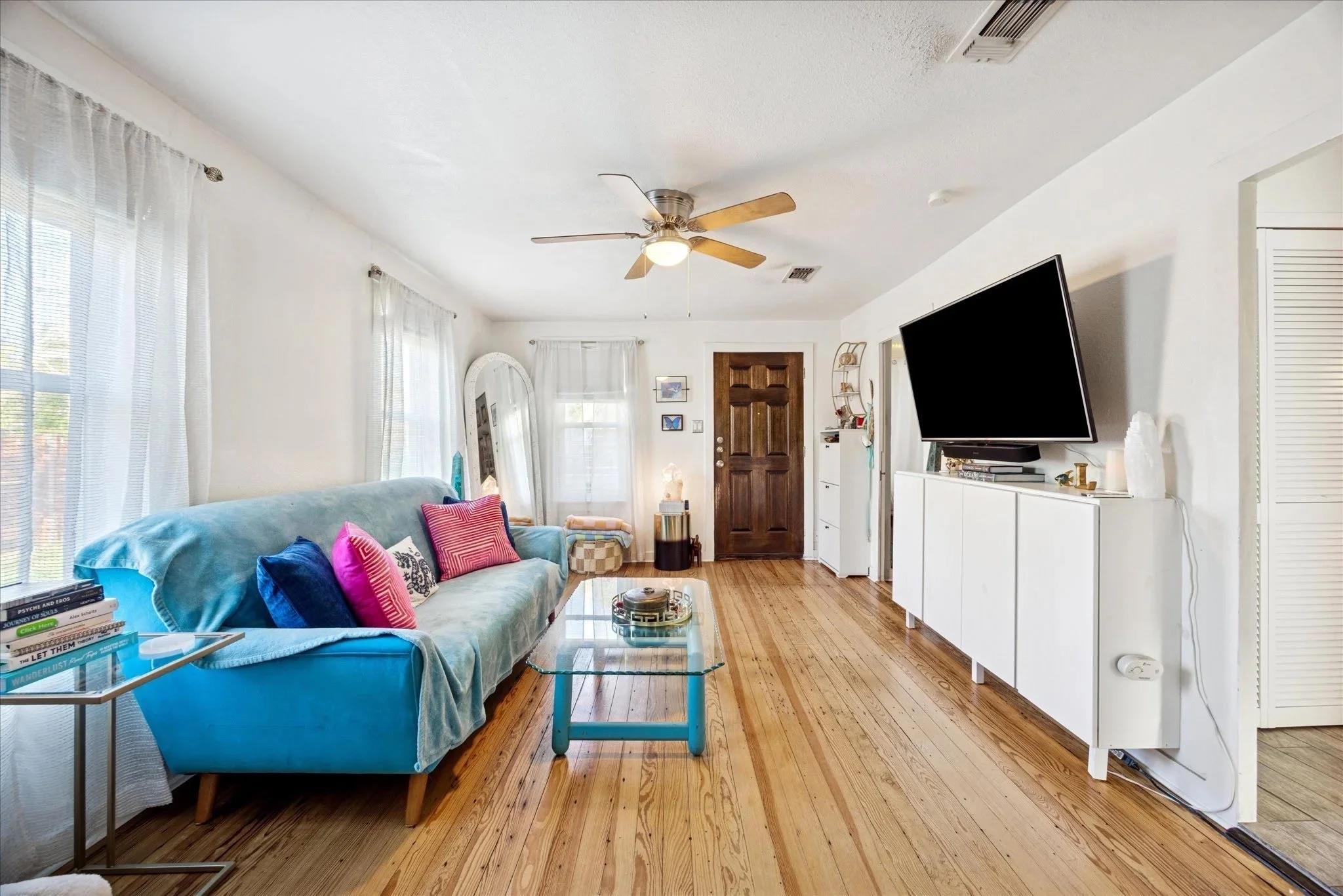 1210 Coleto St, Austin, TX 78702