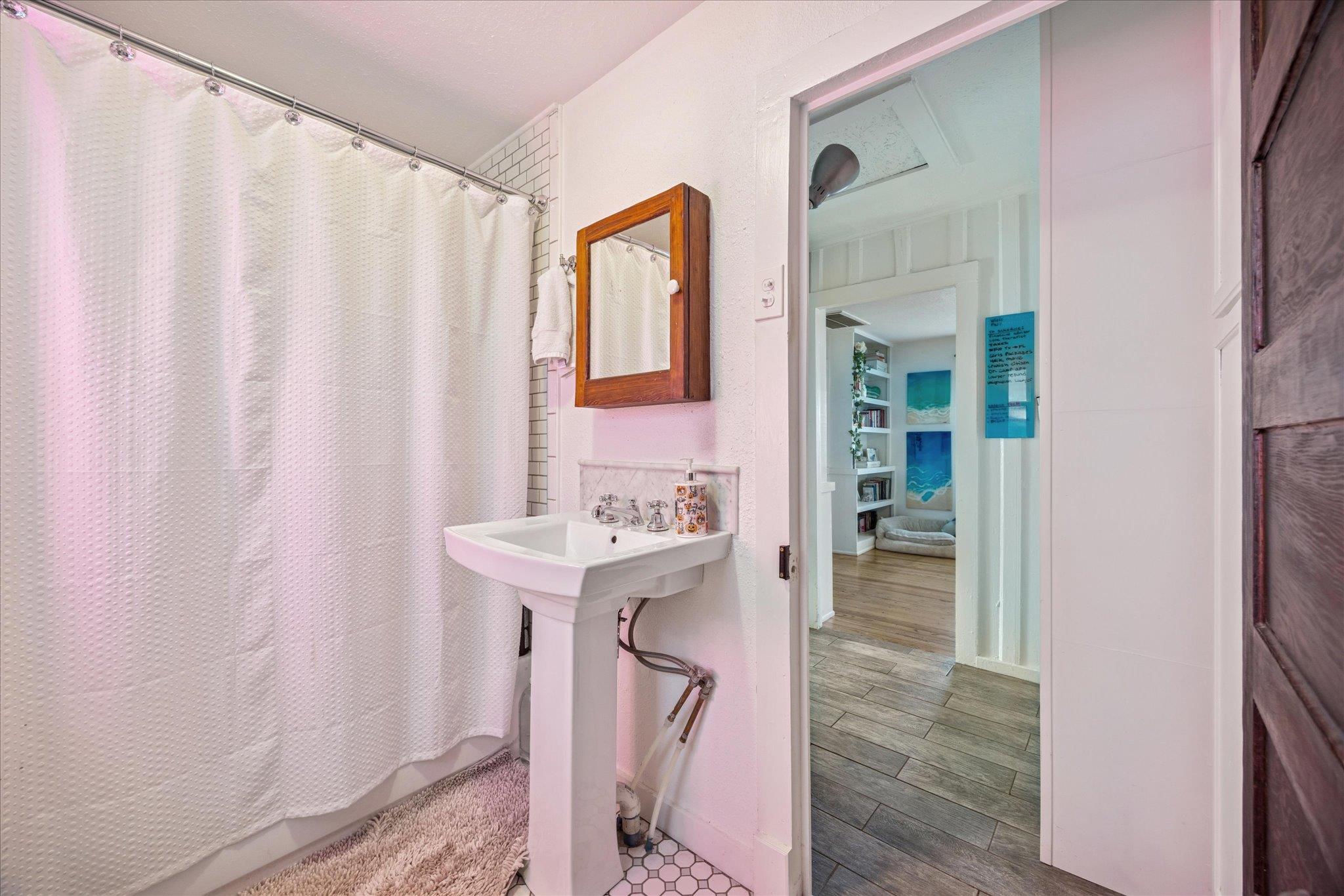 1210 Coleto St, Austin, TX 78702