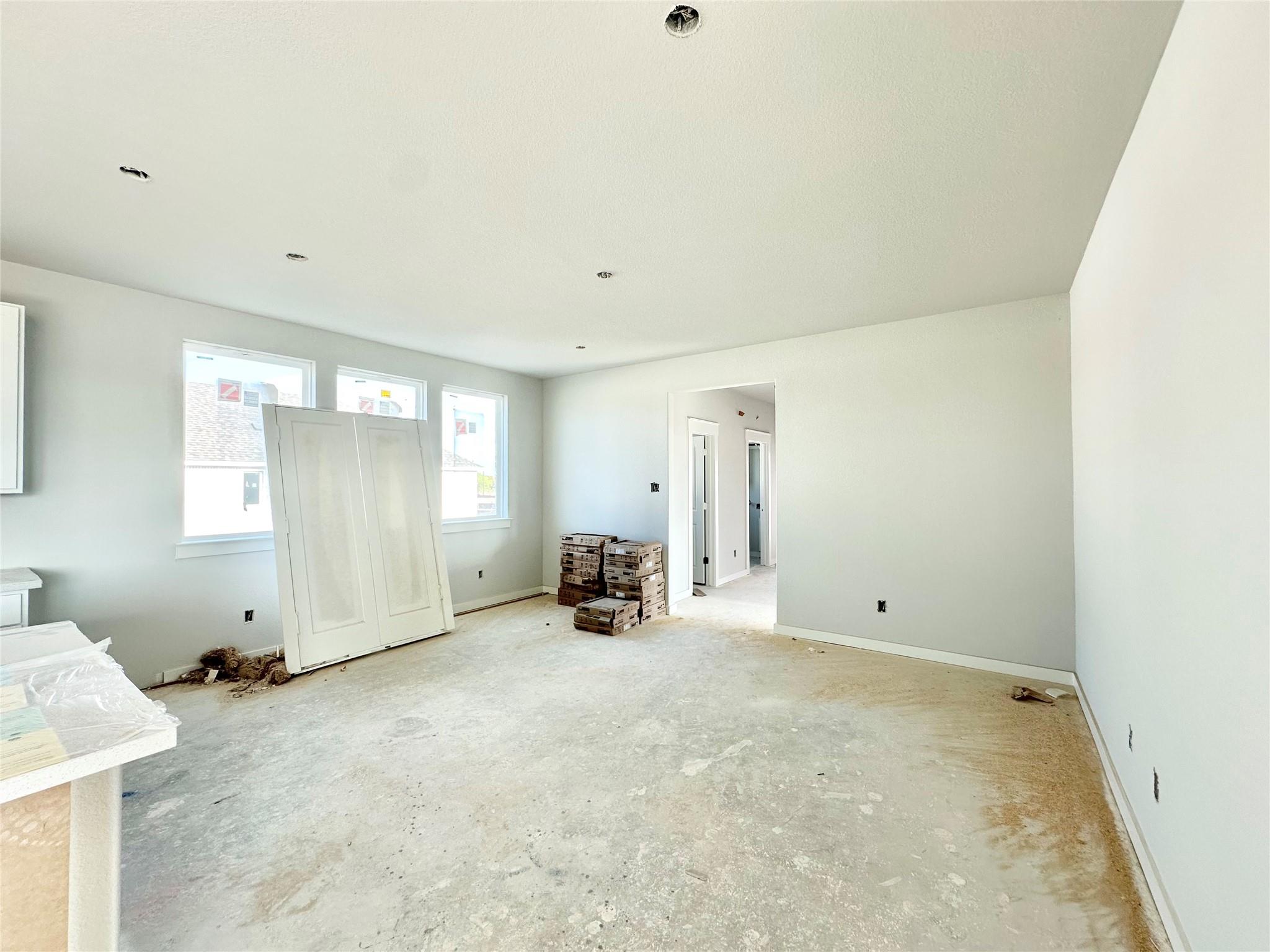 231 Bellie Ln, Kyle, TX 78640