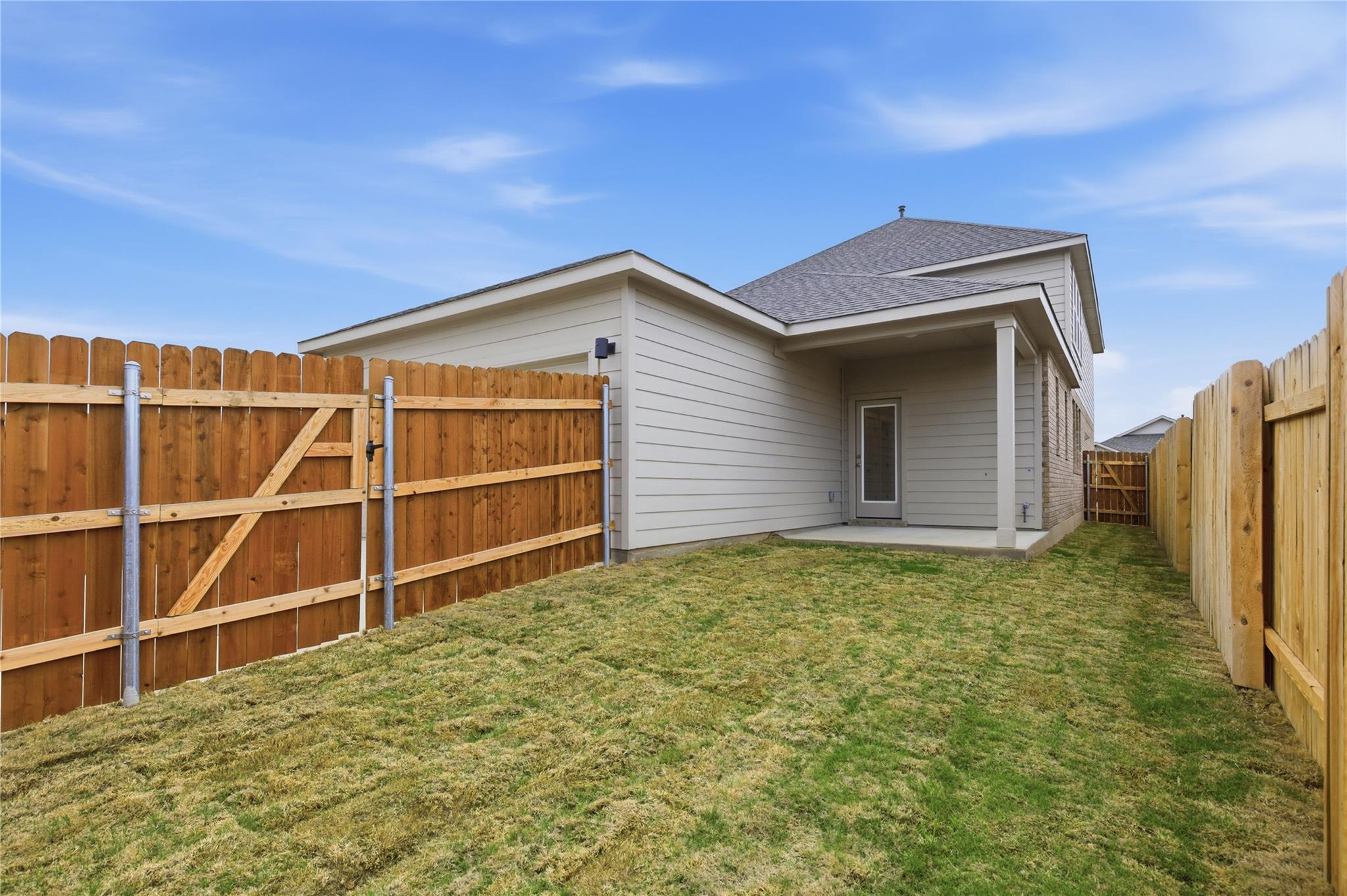 231 Bellie Ln, Kyle, TX 78640