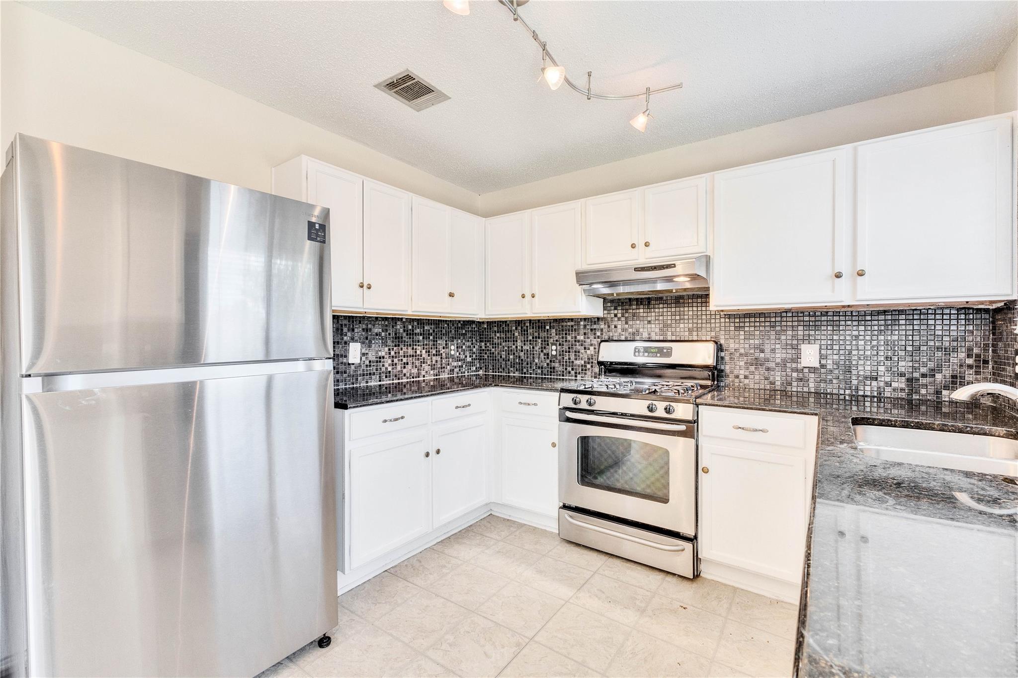 3600 Cheyenne St, Round Rock, TX 78665