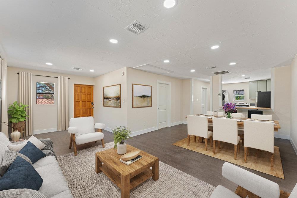 789 Barbara Dr, Canyon Lake, TX 78133