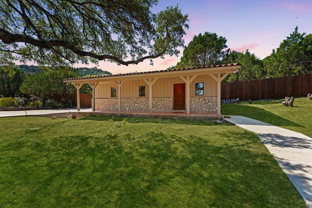 789 Barbara Dr, Canyon Lake, TX 78133