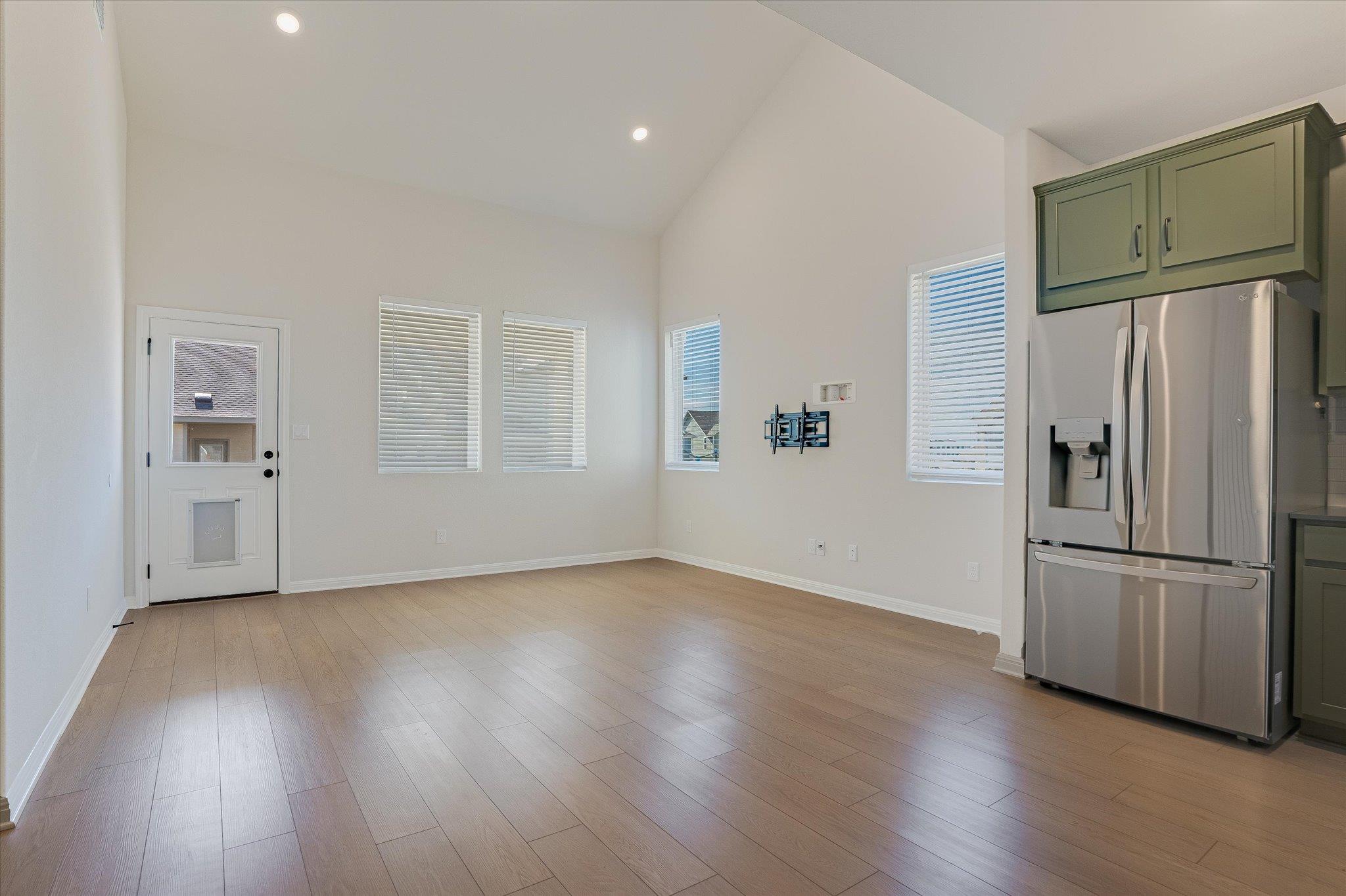 168 Kings Canyon Dr, Dripping Springs, TX 78620