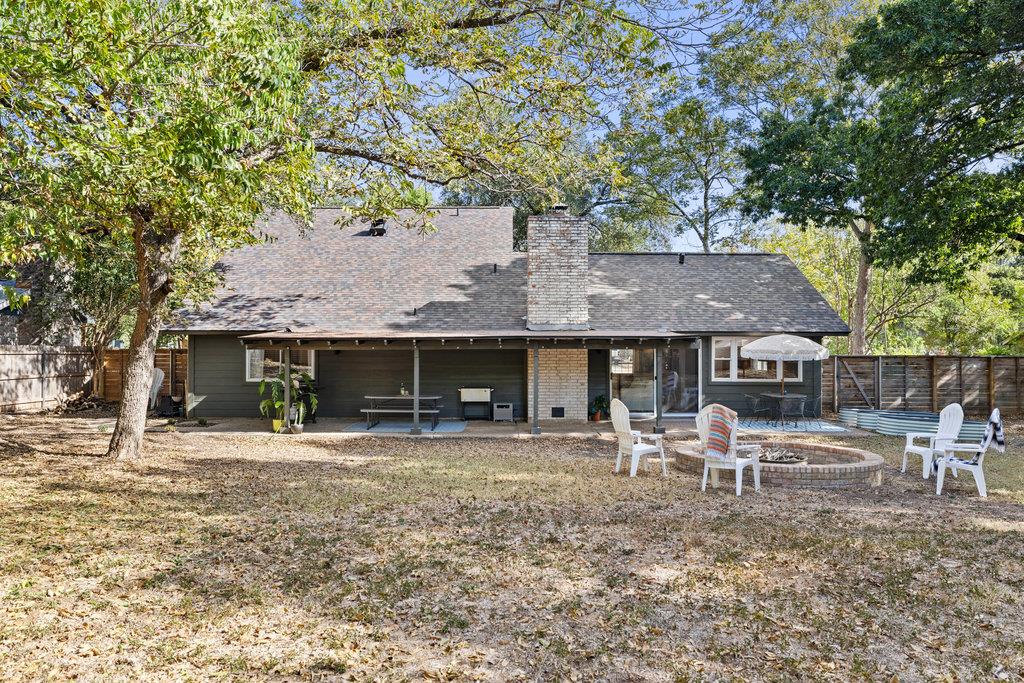 2401 Vassal Dr, Austin, TX 78748