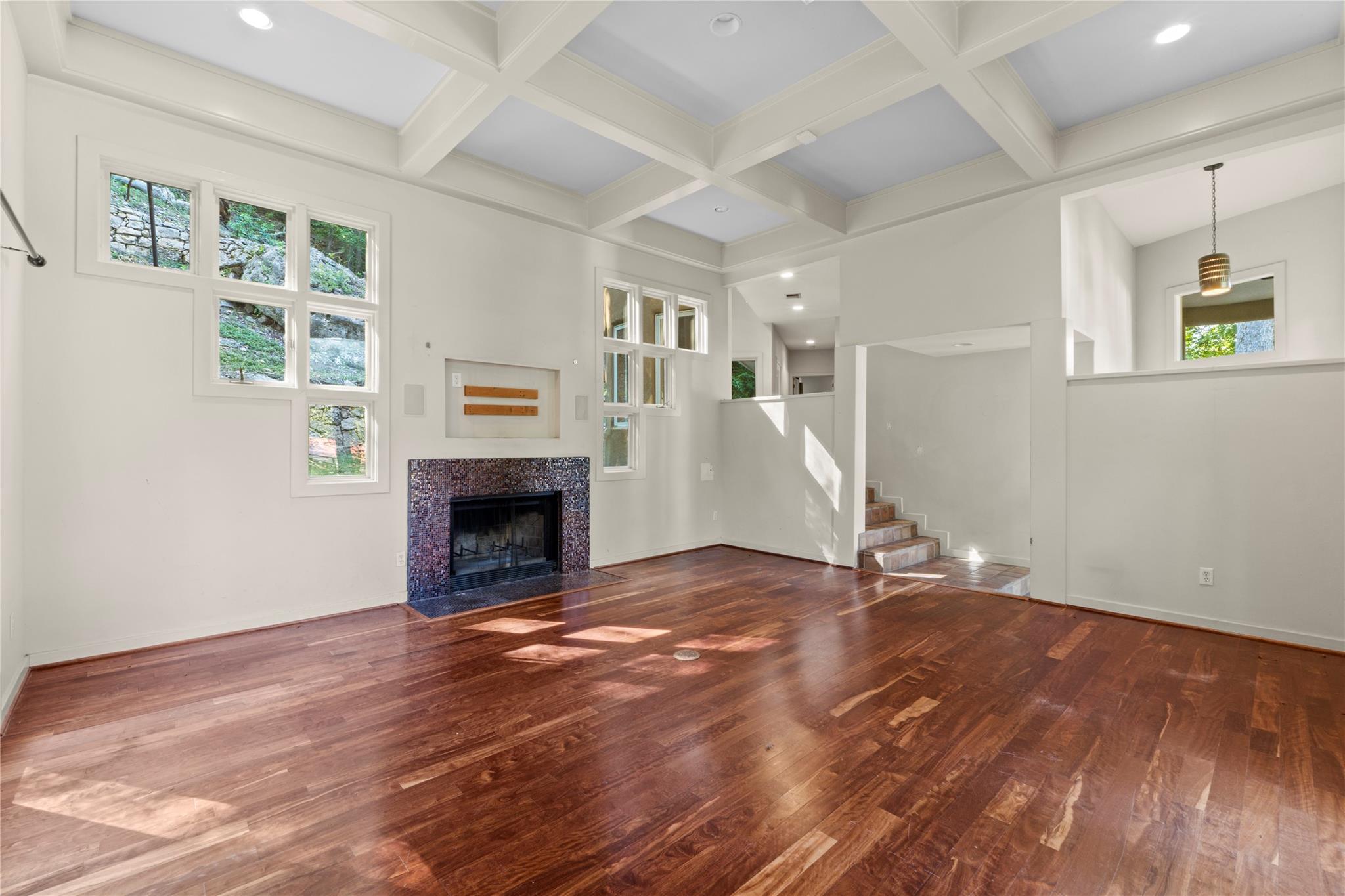 3307 Rivercrest Dr, Austin, TX 78746