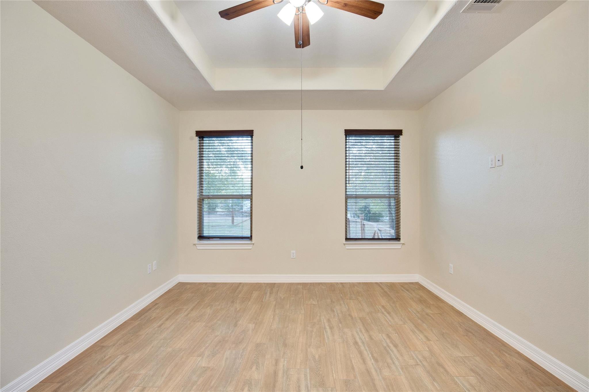 118 NW Buckhorn Dr, Bastrop, TX 78602