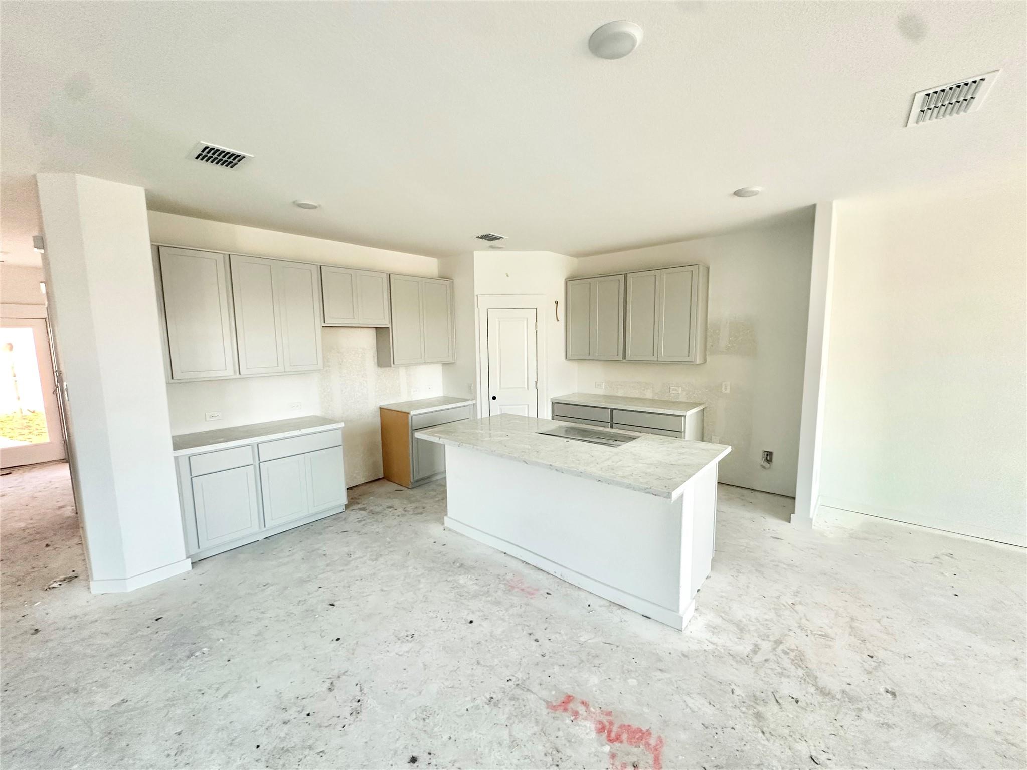 183 Bellie Ln, Kyle, TX 78640