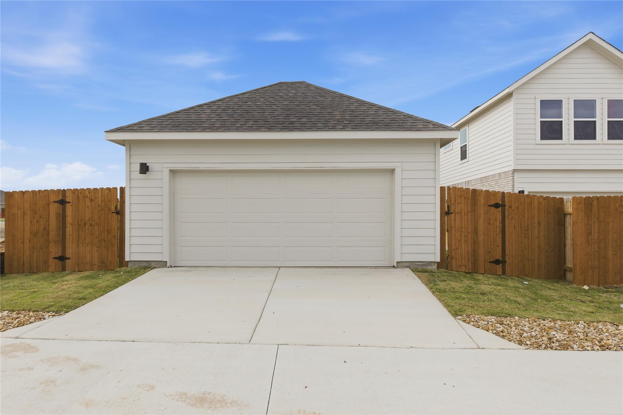 183 Bellie Ln, Kyle, TX 78640