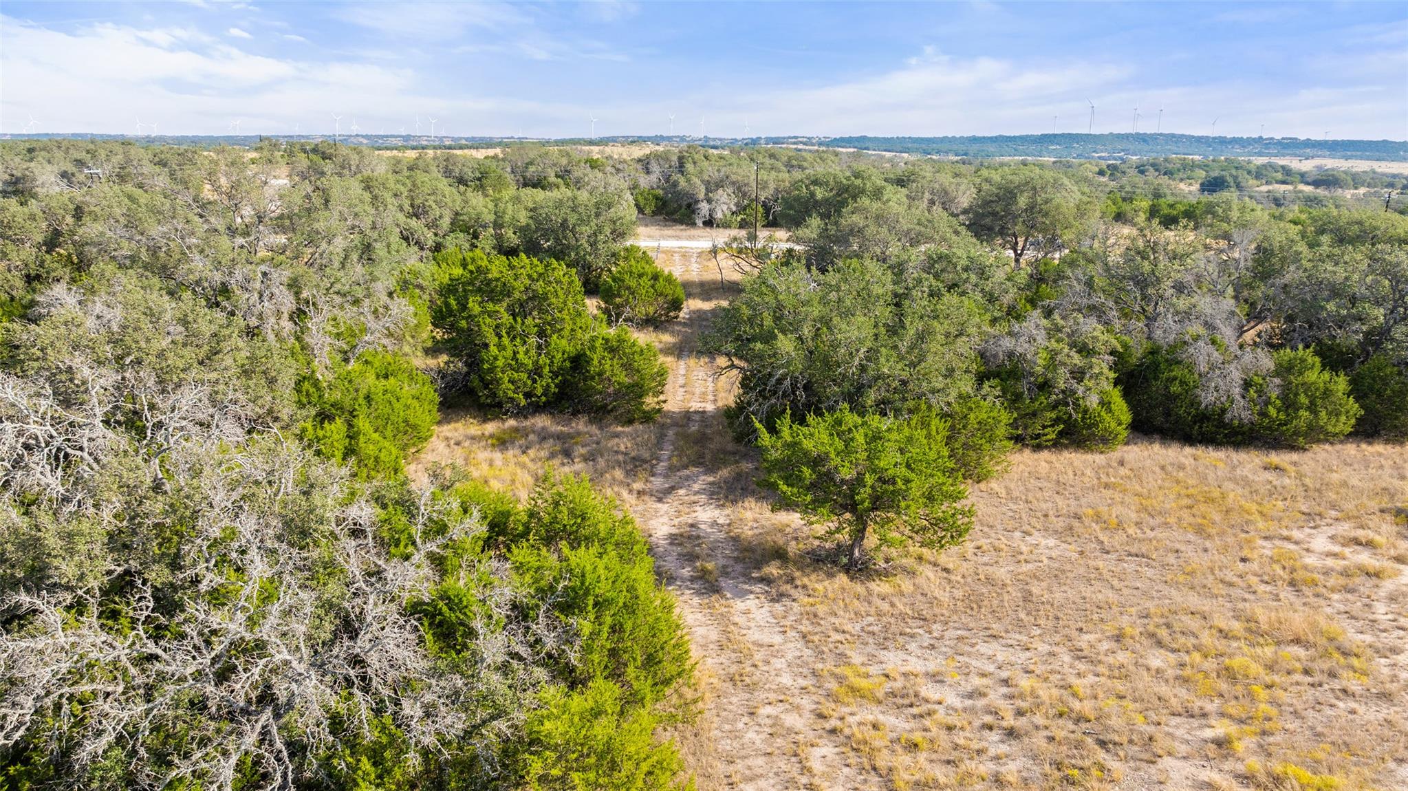257 W Rolling Oaks Dr, Goldthwaite, TX 78644