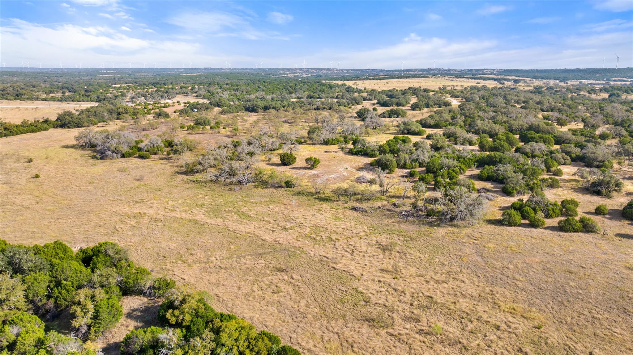 257 W Rolling Oaks Dr, Goldthwaite, TX 78644