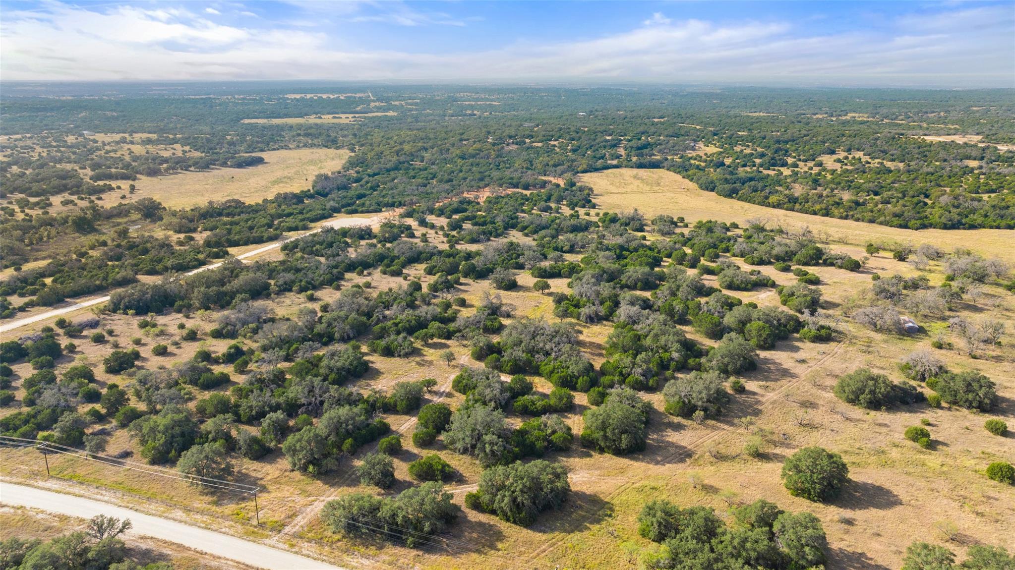 257 W Rolling Oaks Dr, Goldthwaite, TX 78644