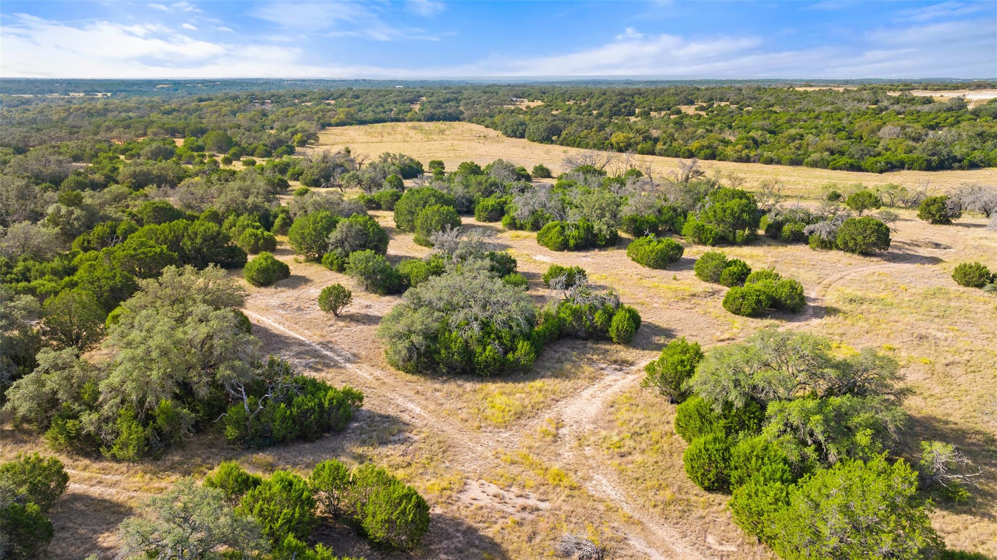257 W Rolling Oaks Dr, Goldthwaite, TX 78644