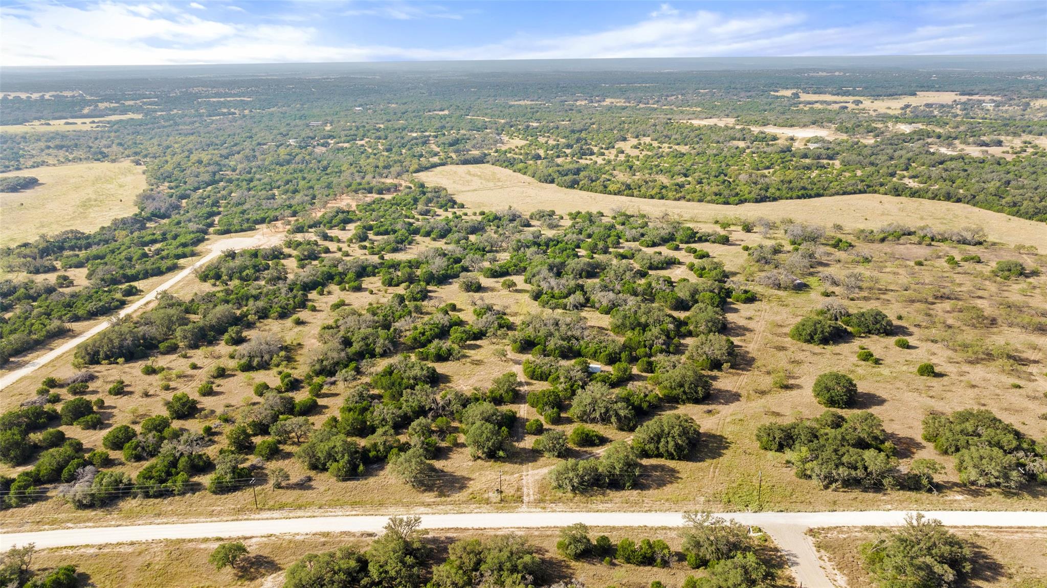 257 W Rolling Oaks Dr, Goldthwaite, TX 78644