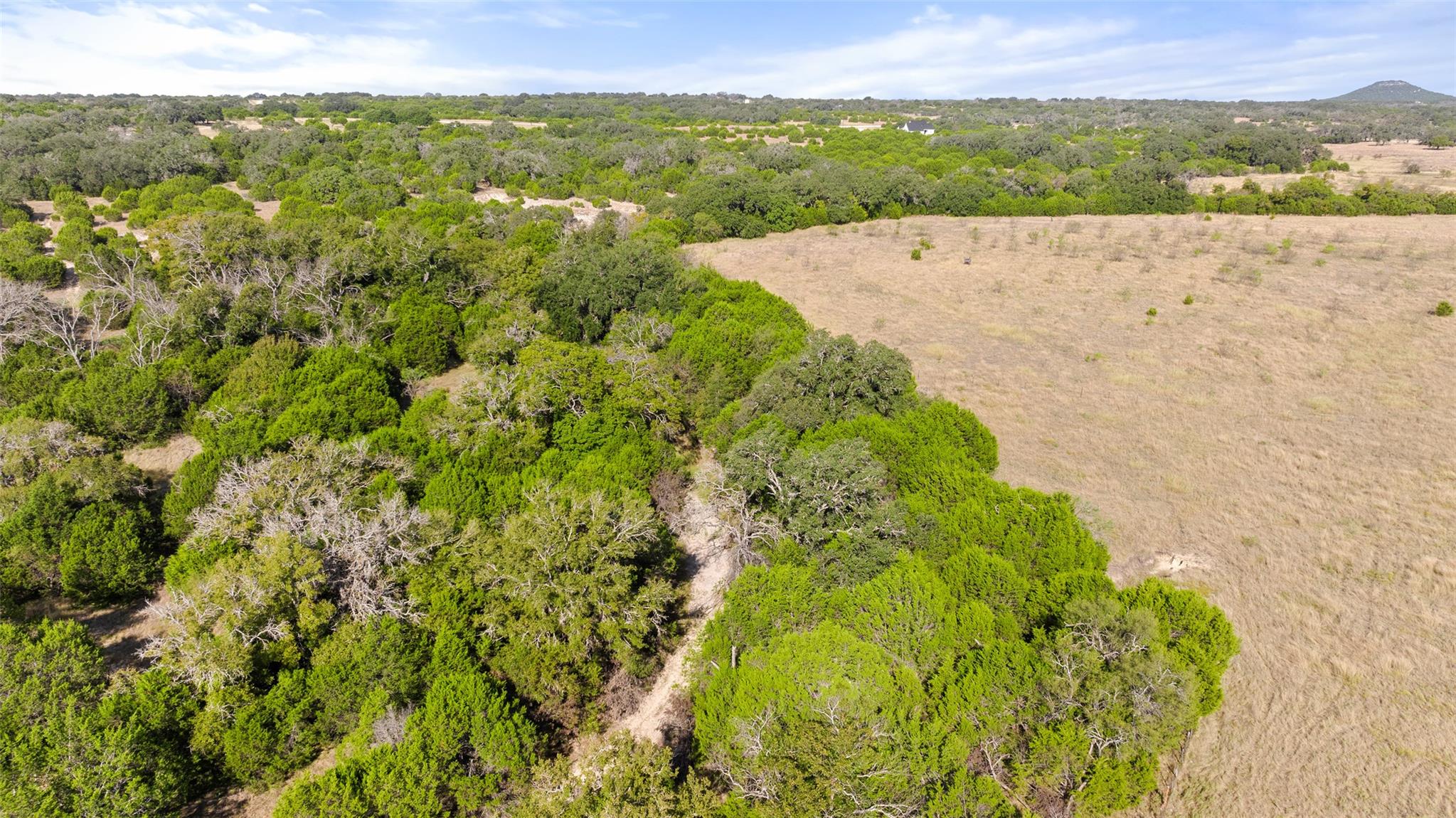 257 W Rolling Oaks Dr, Goldthwaite, TX 78644